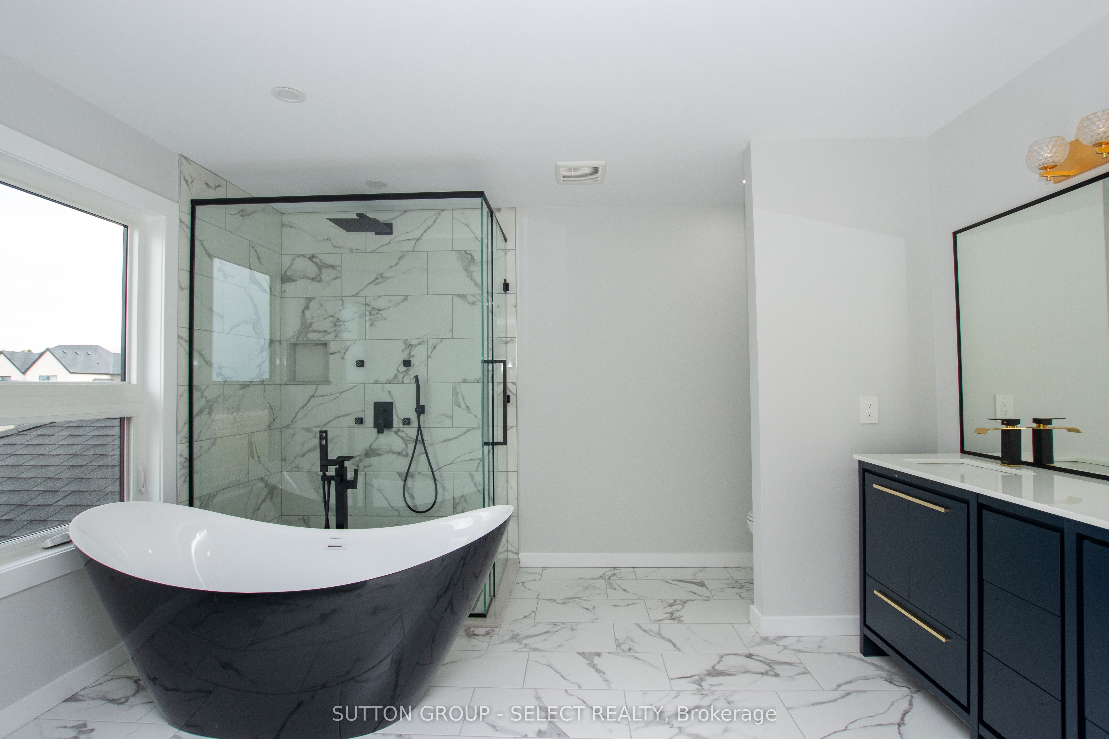 88 Optimist Drive Property Photo 24