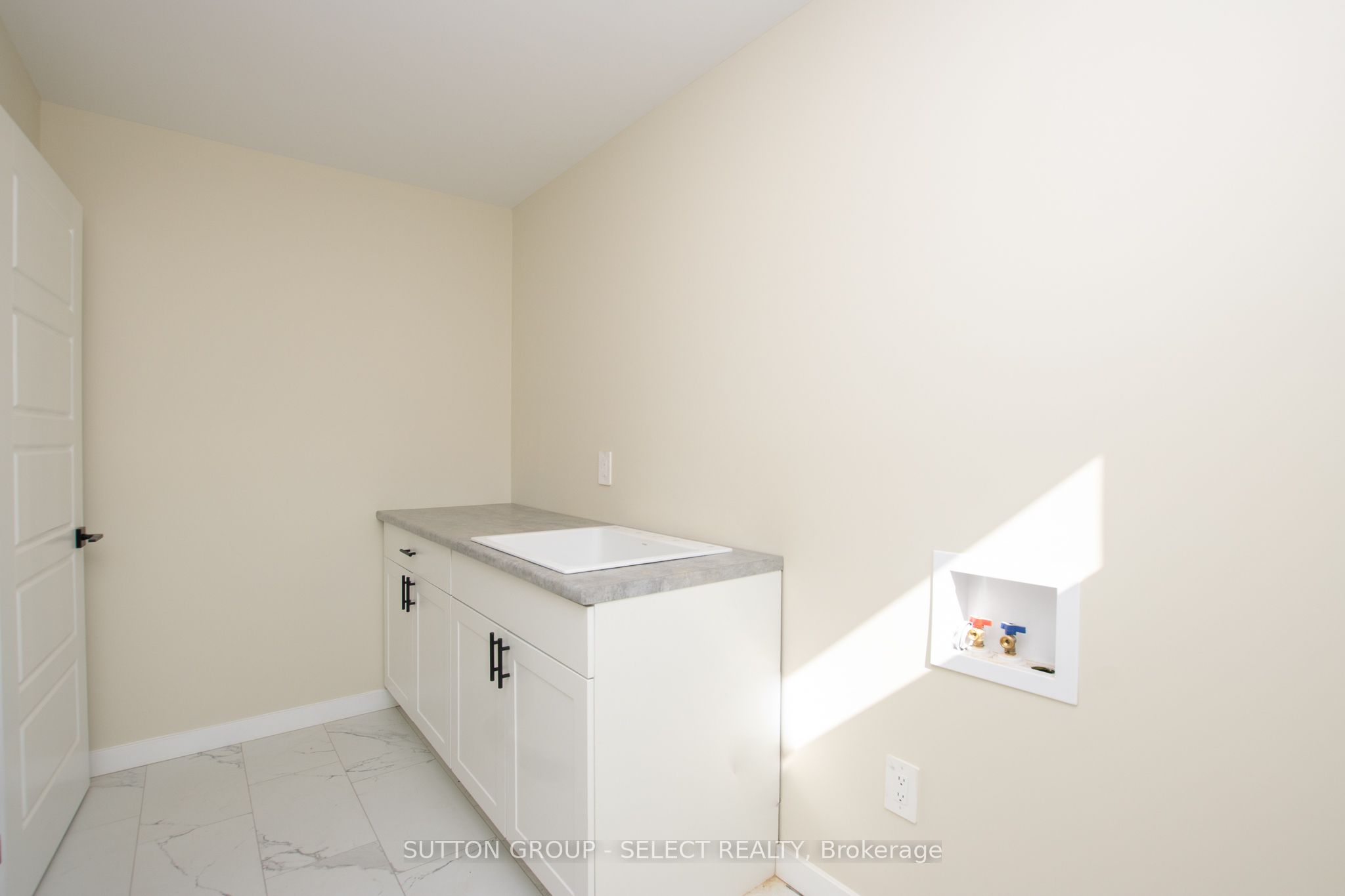 88 Optimist Drive Property Photo 31
