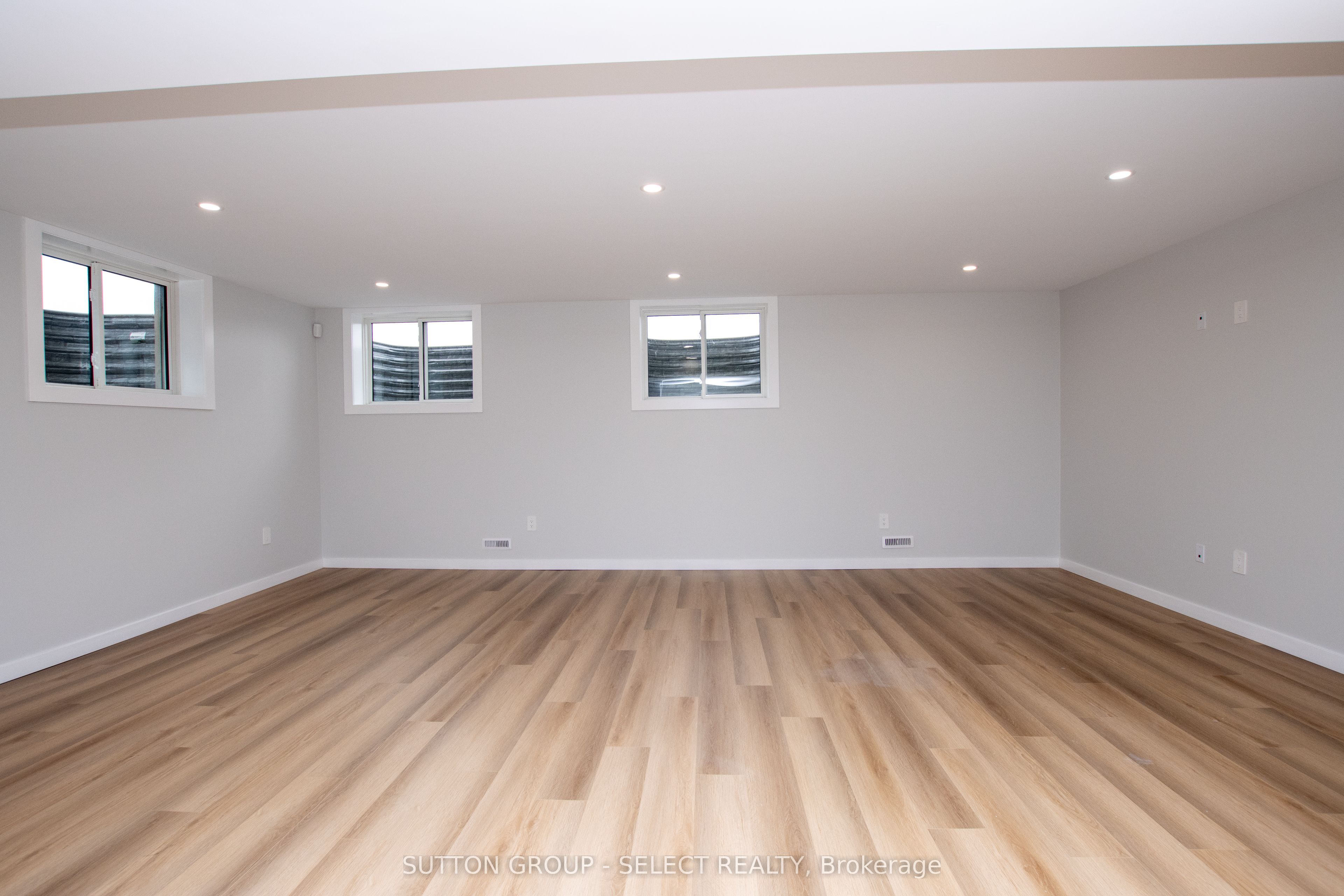 88 Optimist Drive Property Photo 33