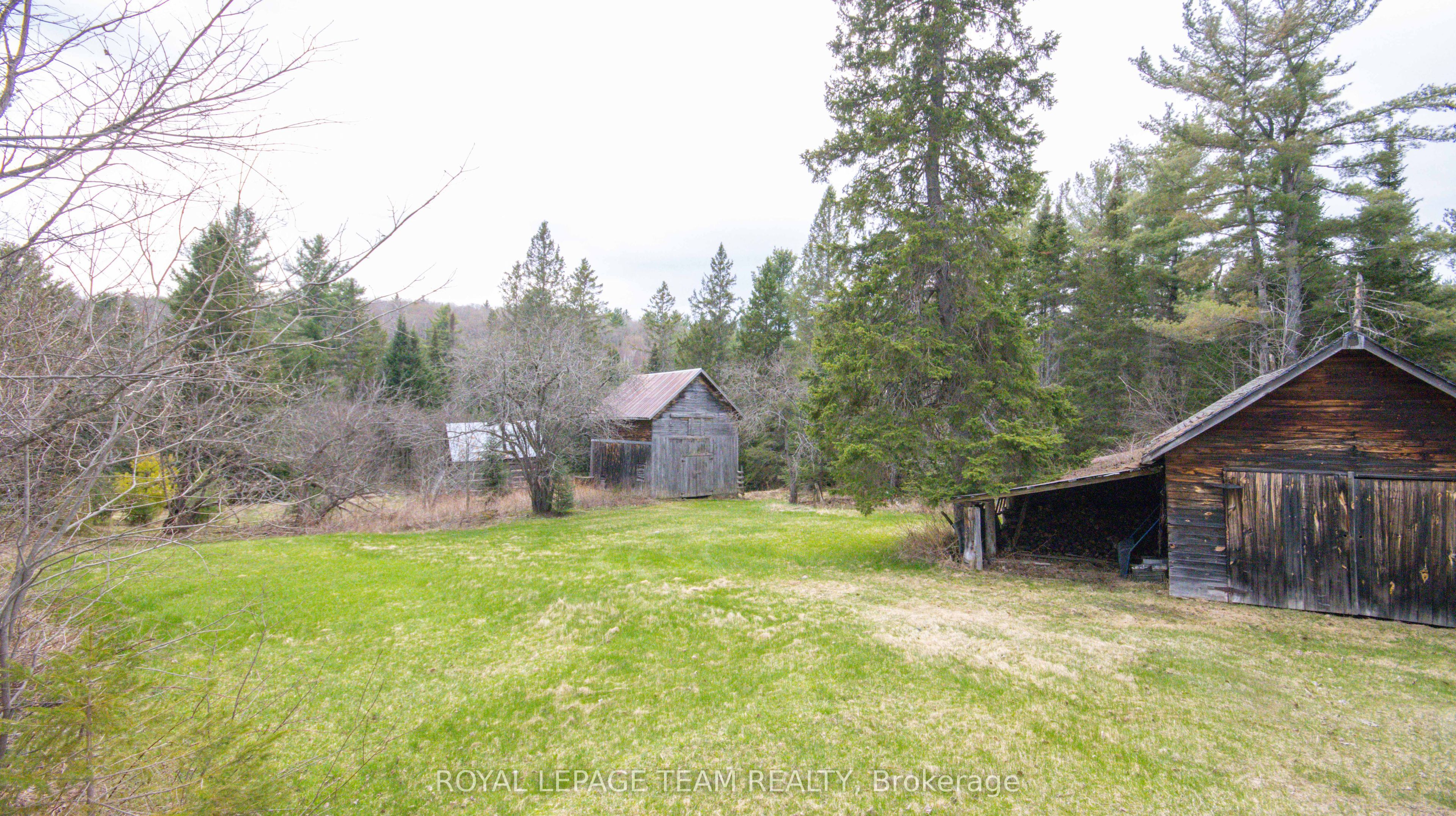 963 Wilno South Road S Property Photo 8