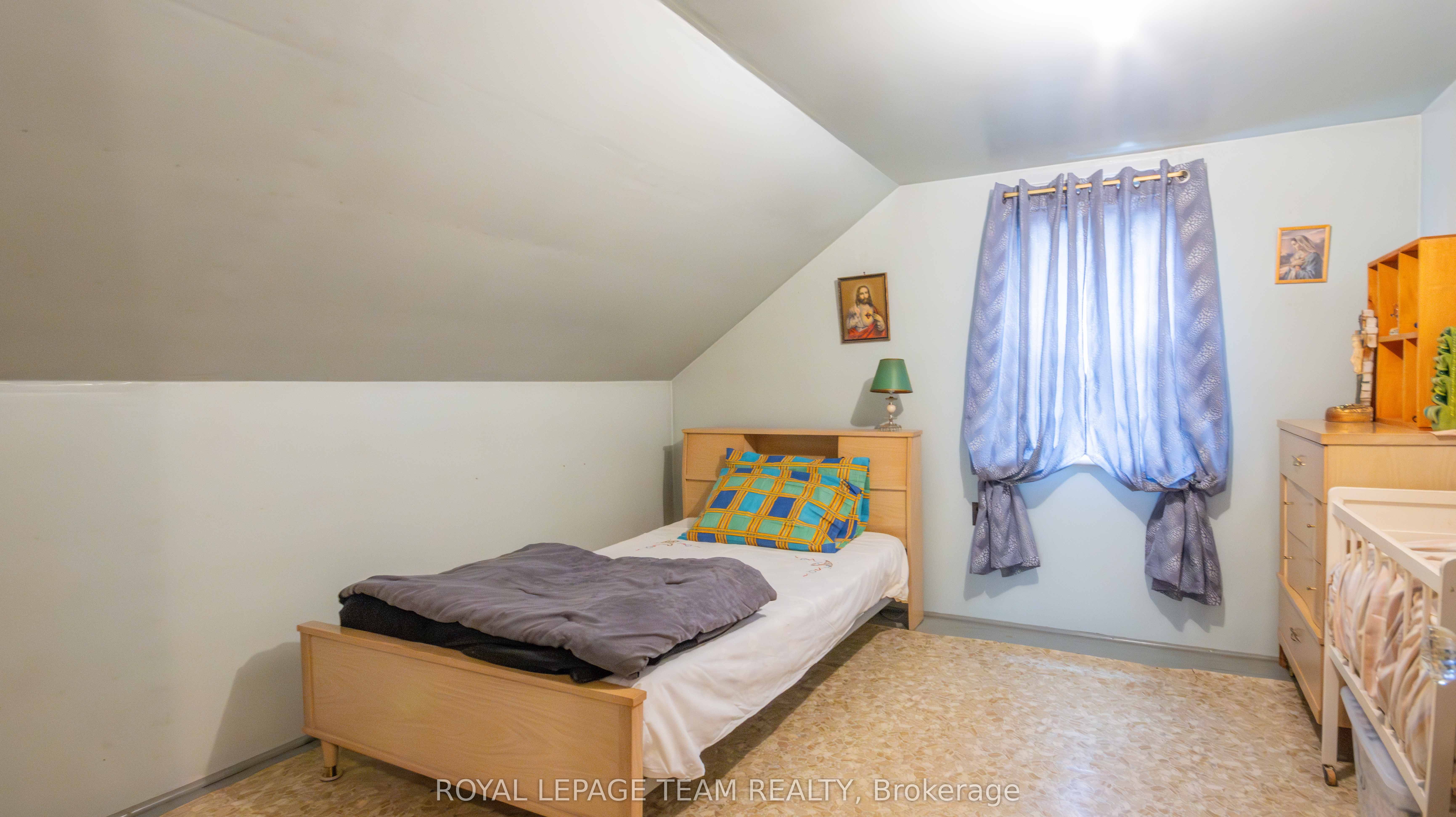 963 Wilno South Road S Property Photo 24