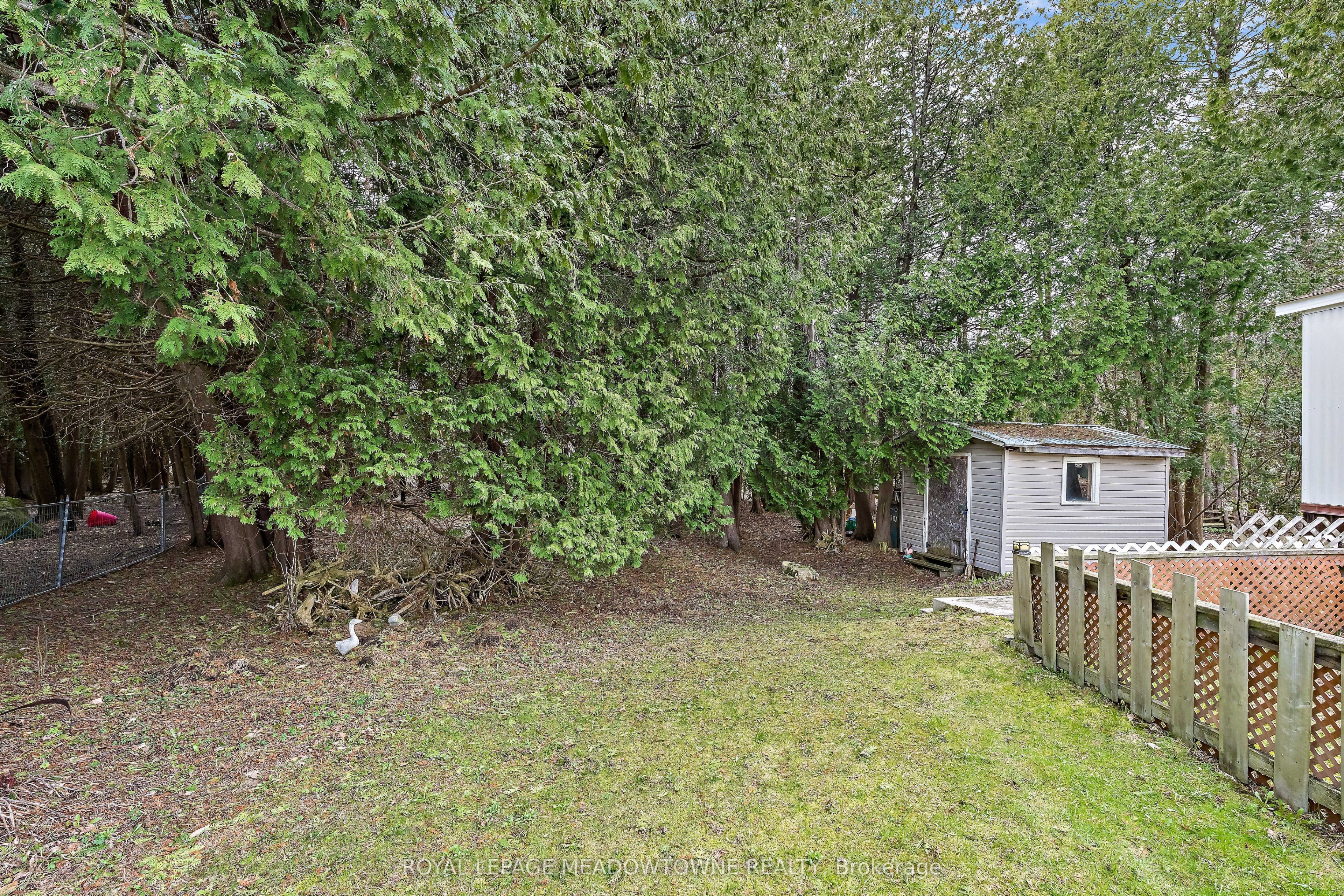 4 Laurel Lane Property Photo 29