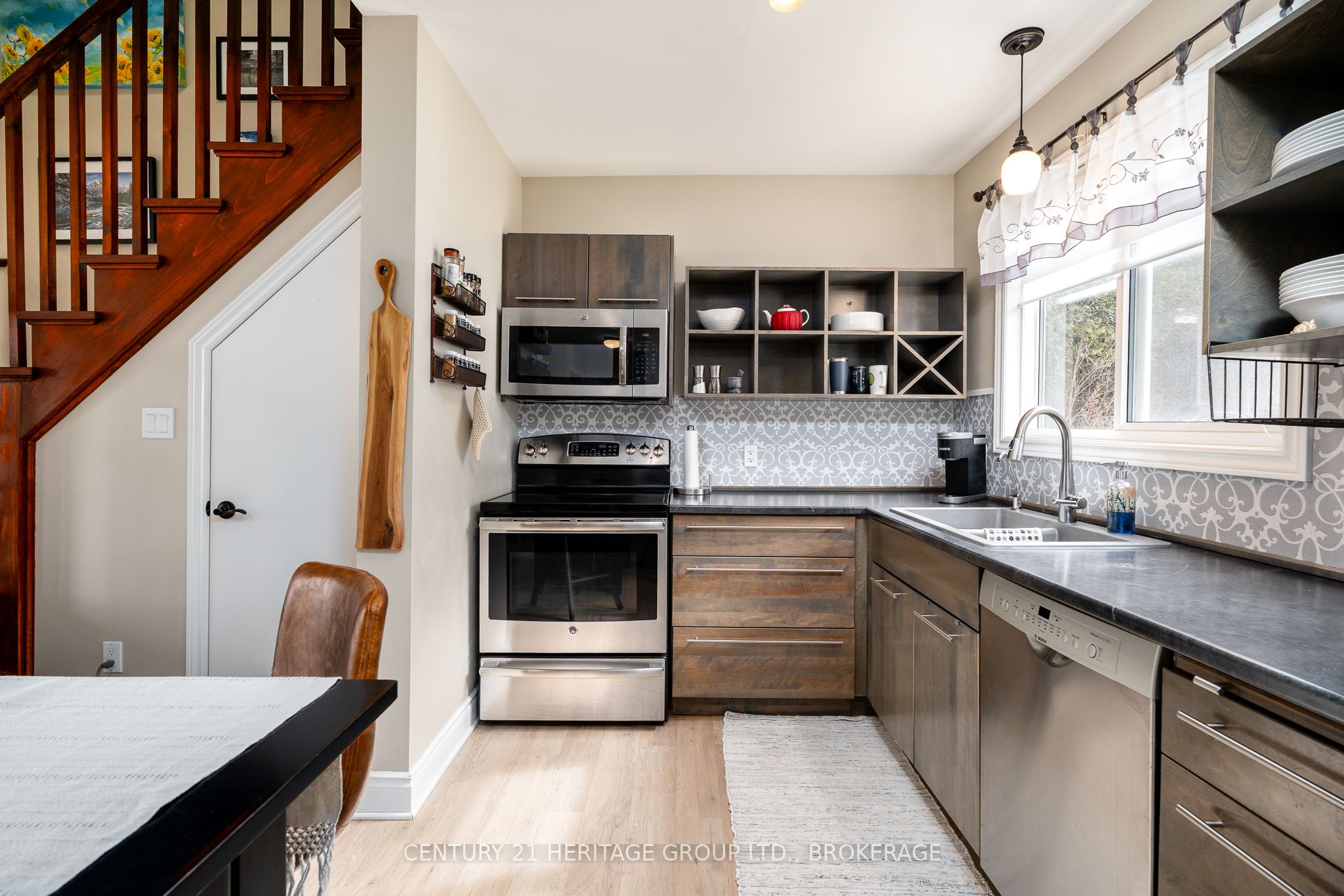 5064 Cedar Ridges Road Property Photo 9