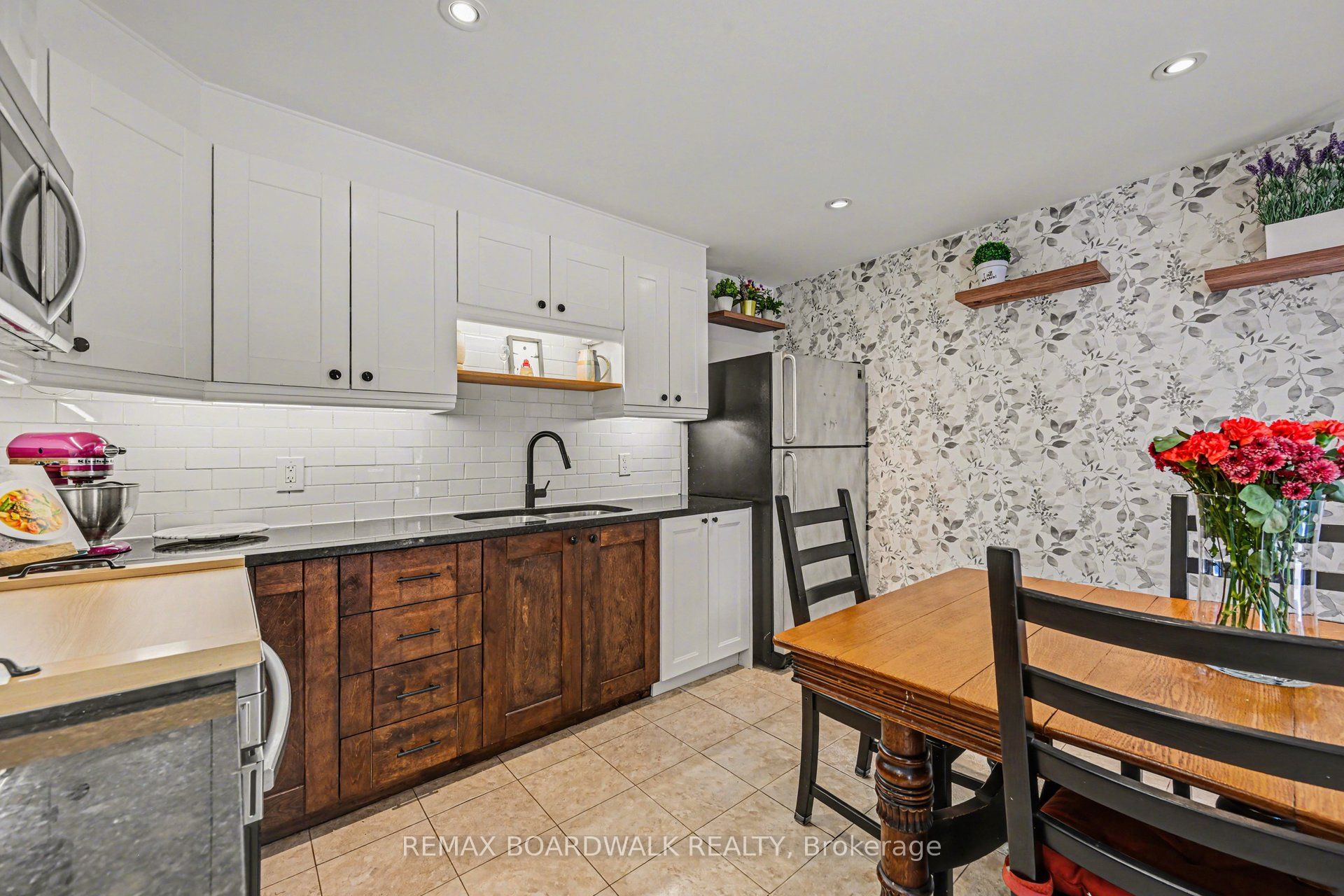63 Colborne Street Property Photo 11