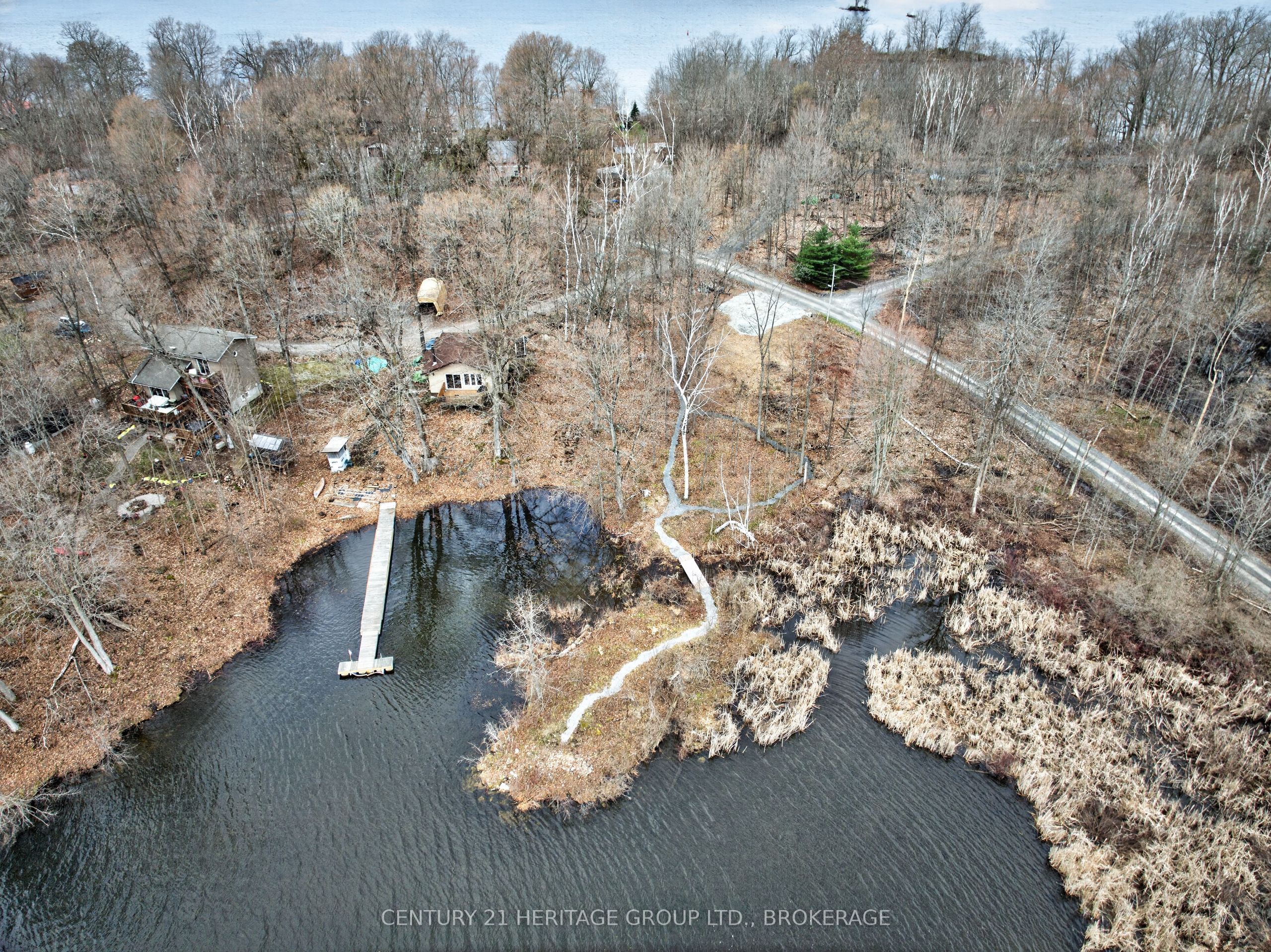 828 Thomas Road Property Photo 10