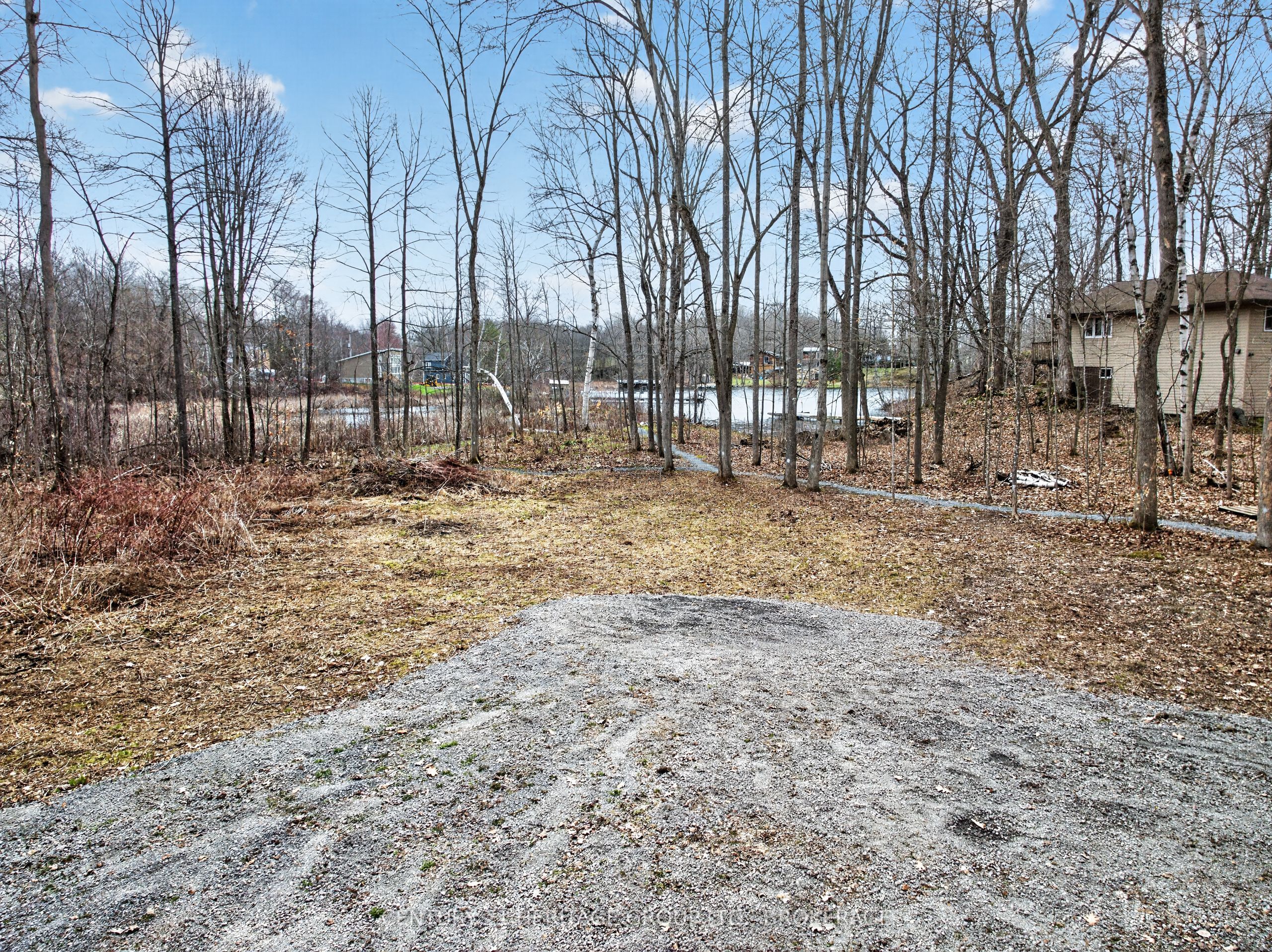 828 Thomas Road Property Photo 25