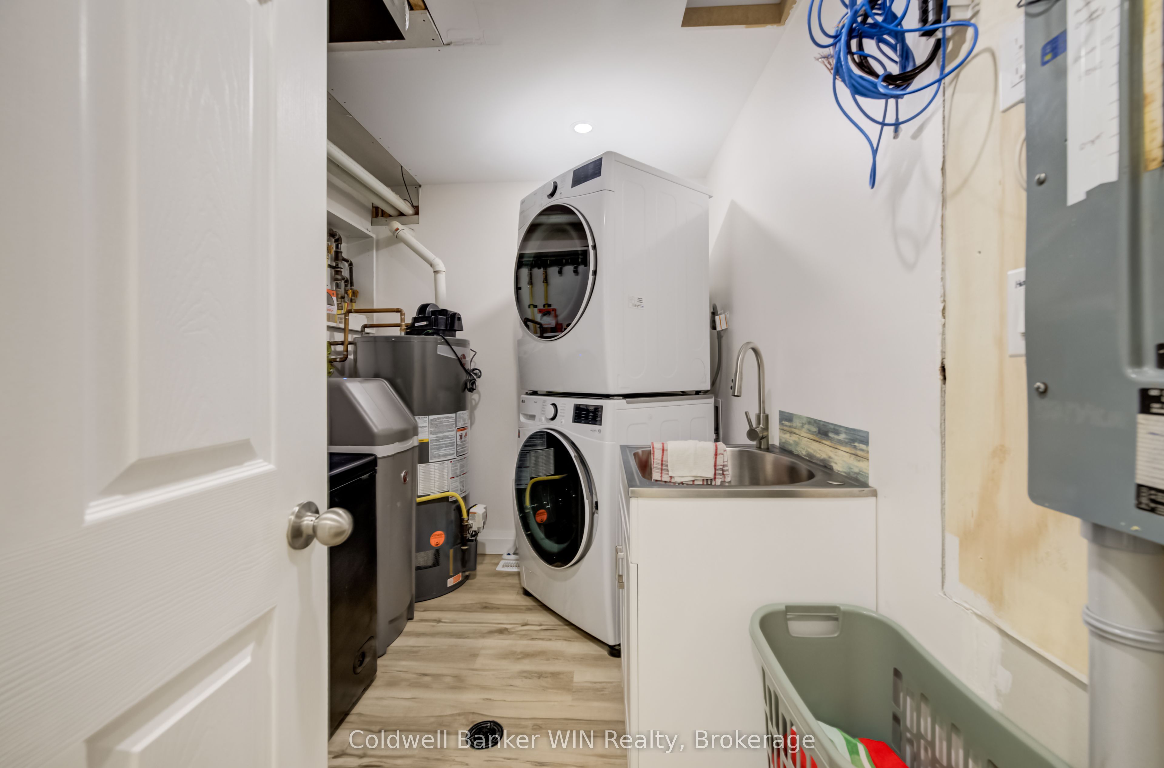 58 2nd Avenue Property Photo 20
