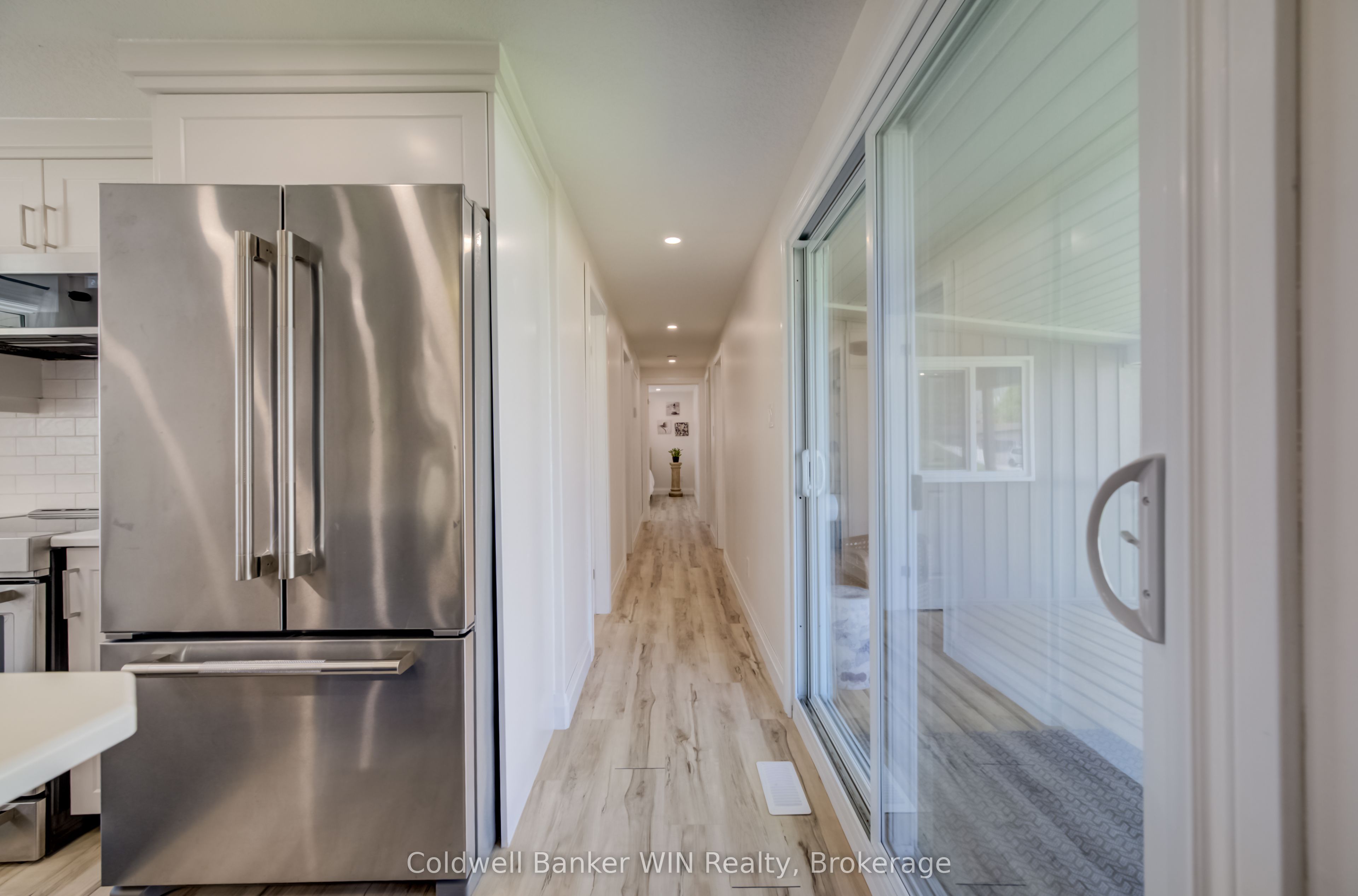 58 2nd Avenue Property Photo 21