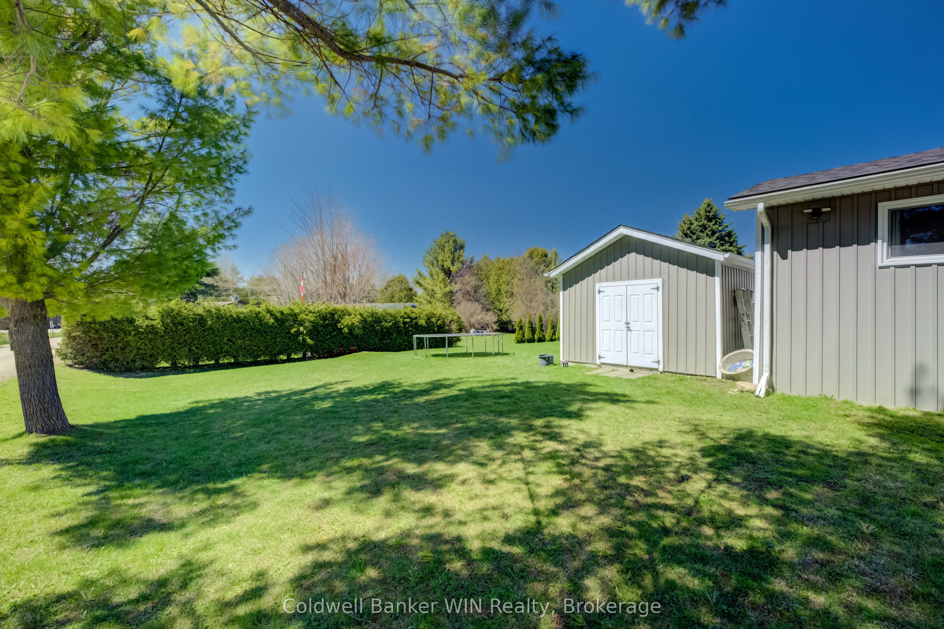 58 2nd Avenue Property Photo 27