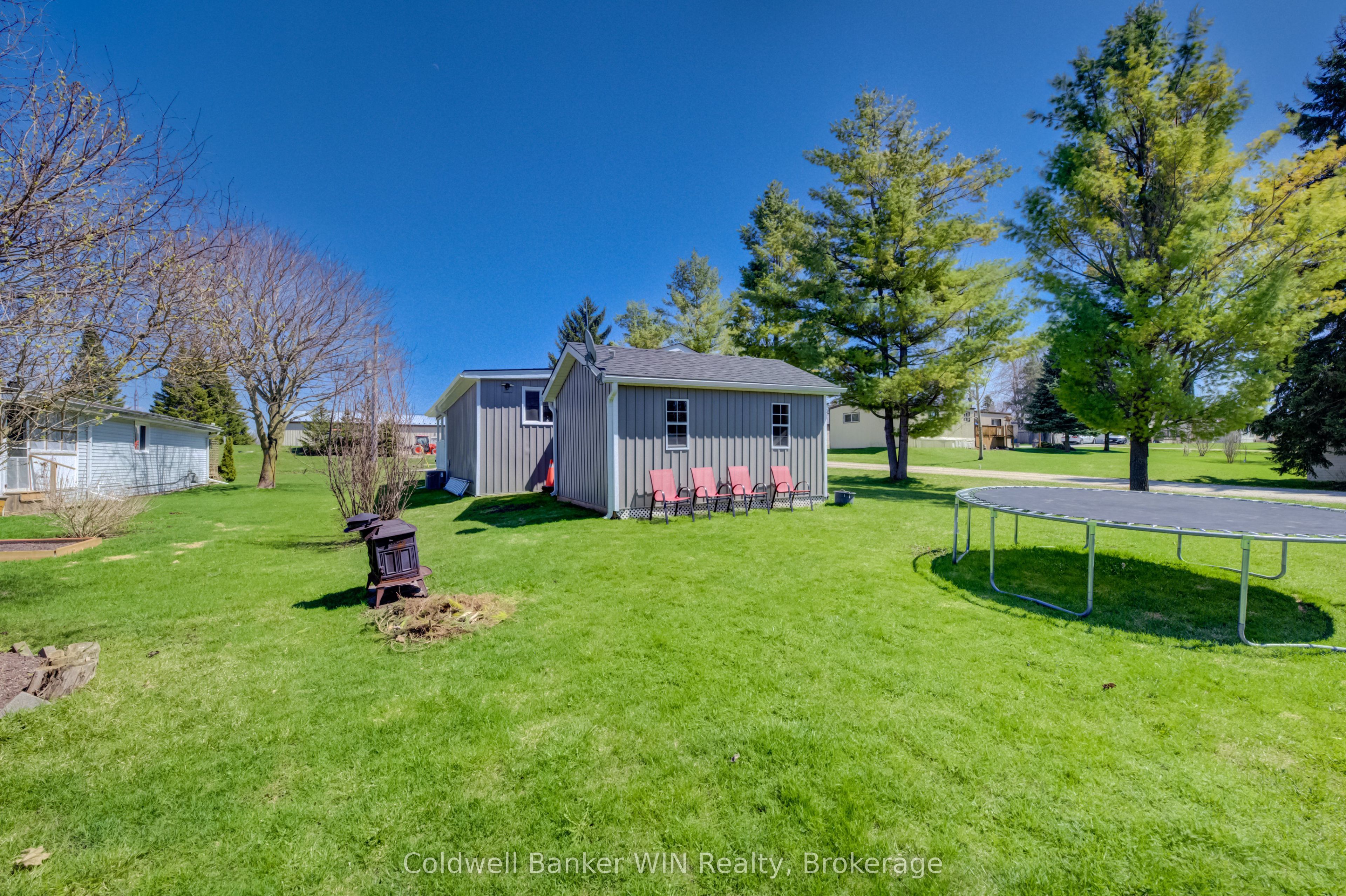 58 2nd Avenue Property Photo 29