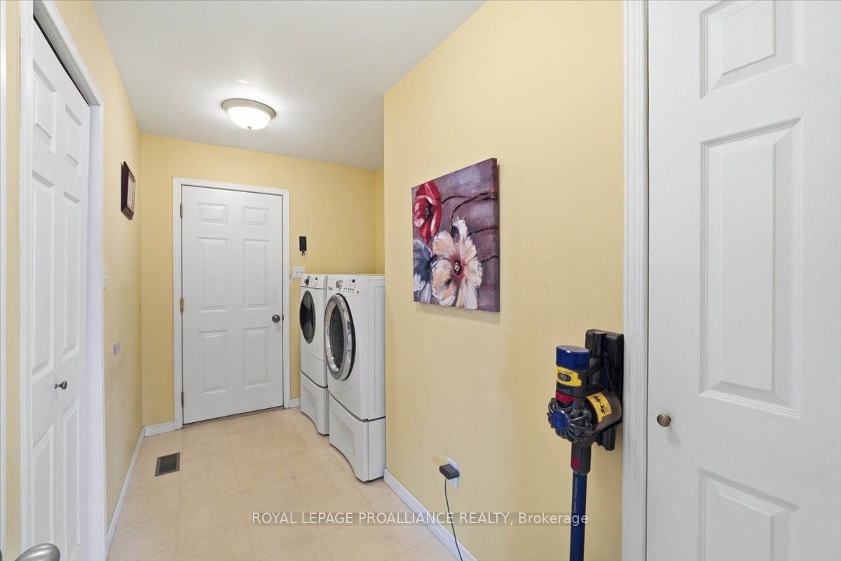 52 Horace Avenue Property Photo 21