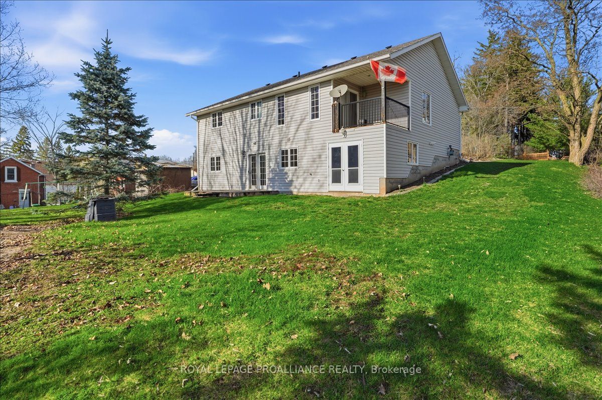 52 Horace Avenue Property Photo 33