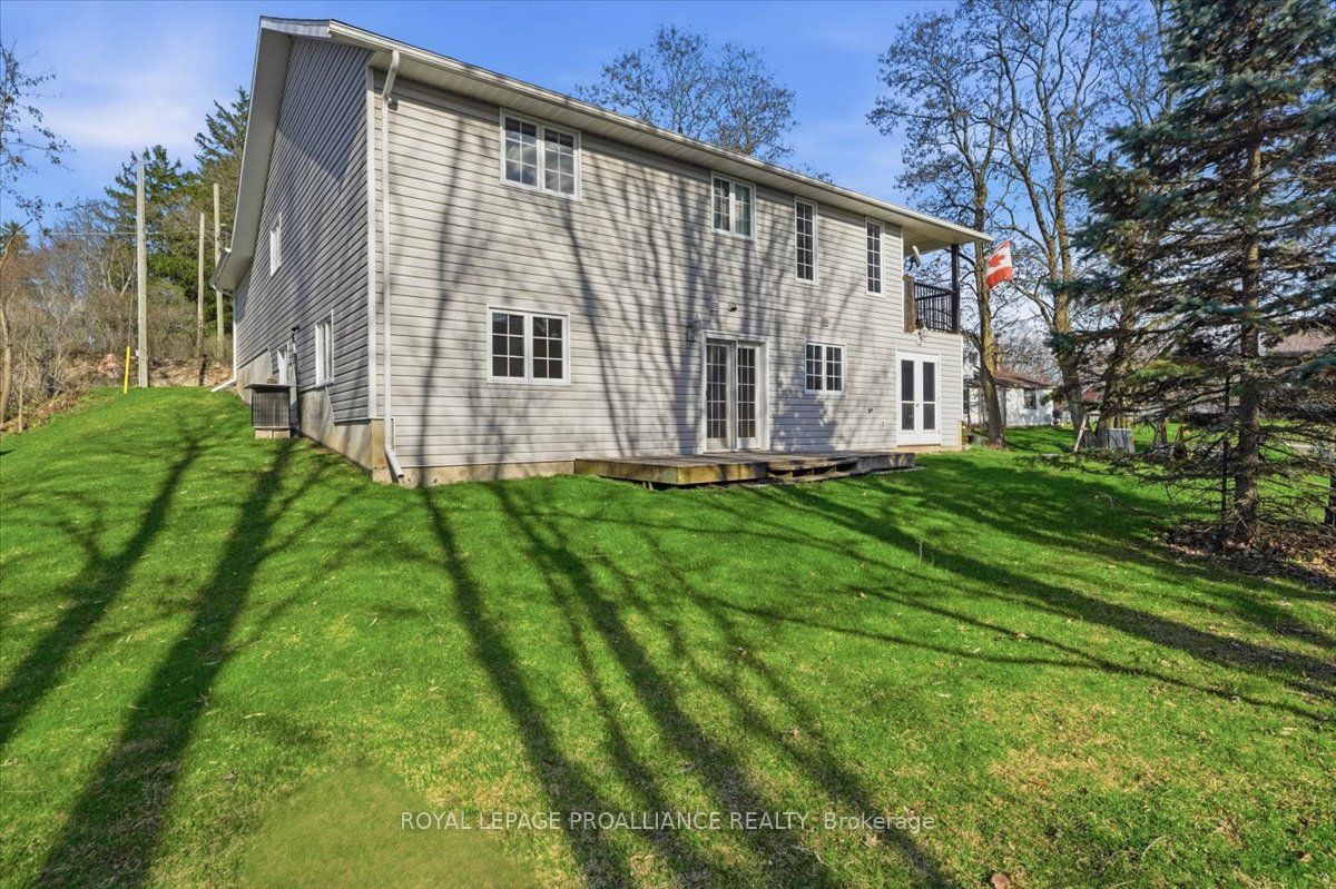 52 Horace Avenue Property Photo 34