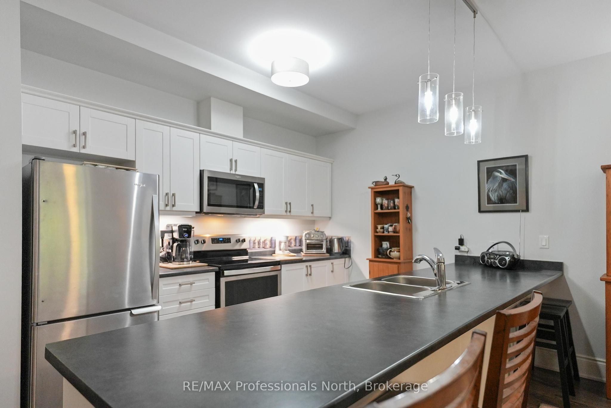 75 Wallings Road 201 Property Photo 5