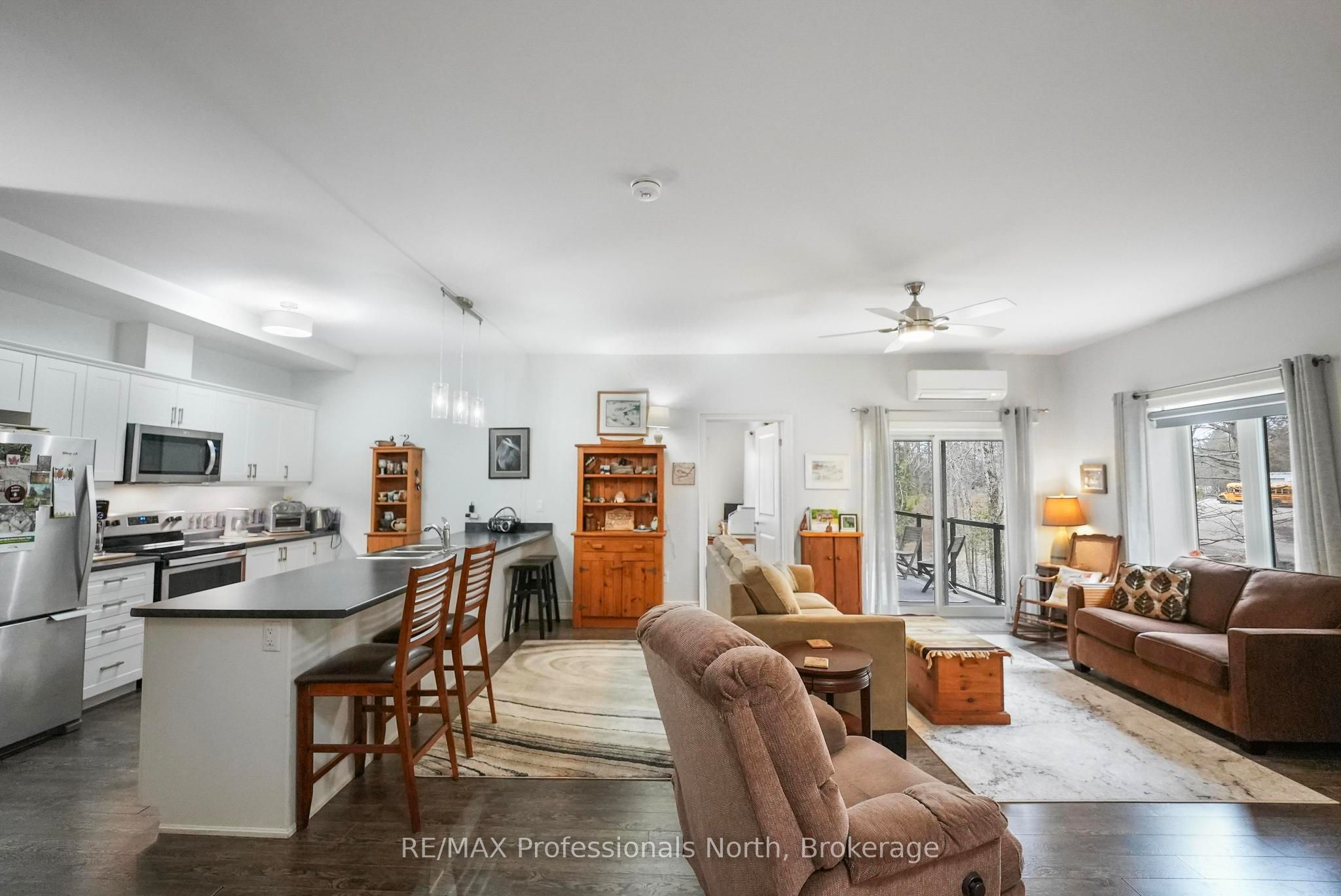 75 Wallings Road 201 Property Photo 11