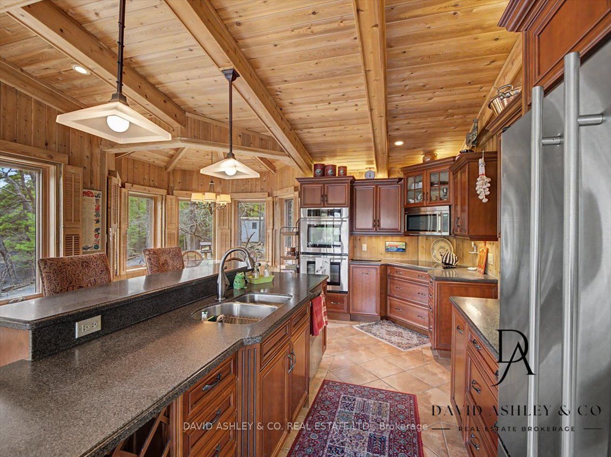 941 Jones Falls Road S Property Photo 8