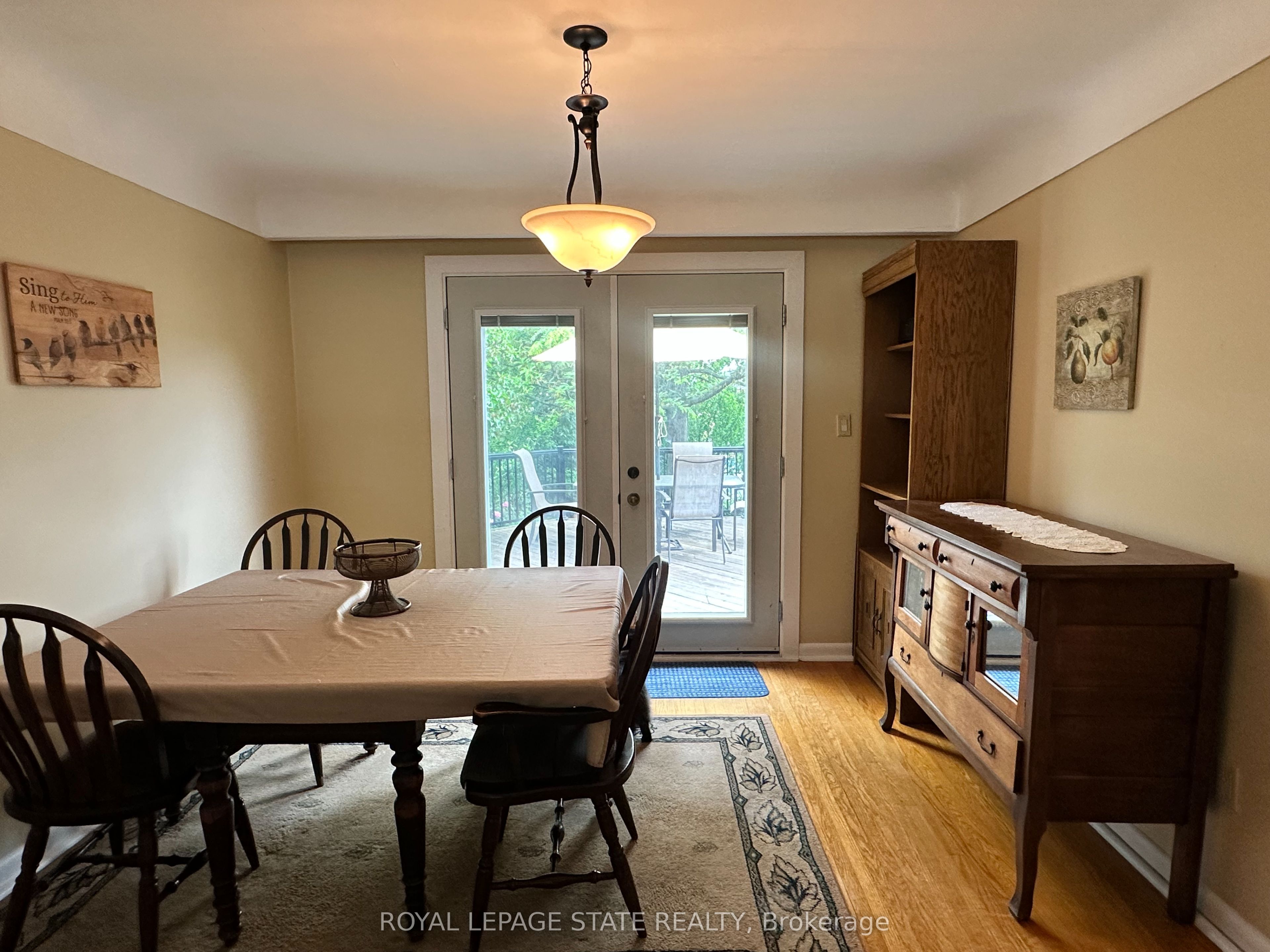 129 Broker Drive Property Photo 17