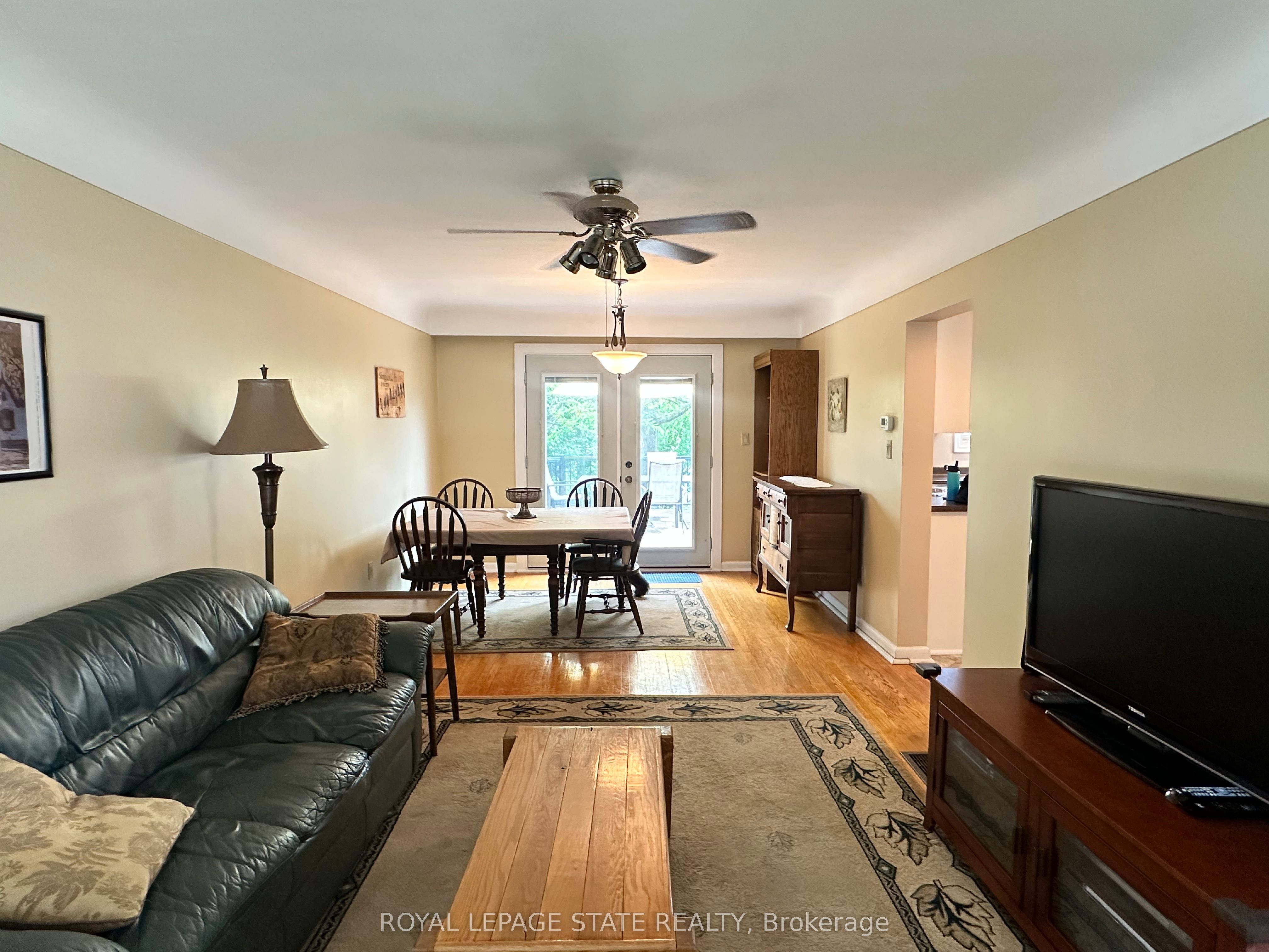 129 Broker Drive Property Photo 22