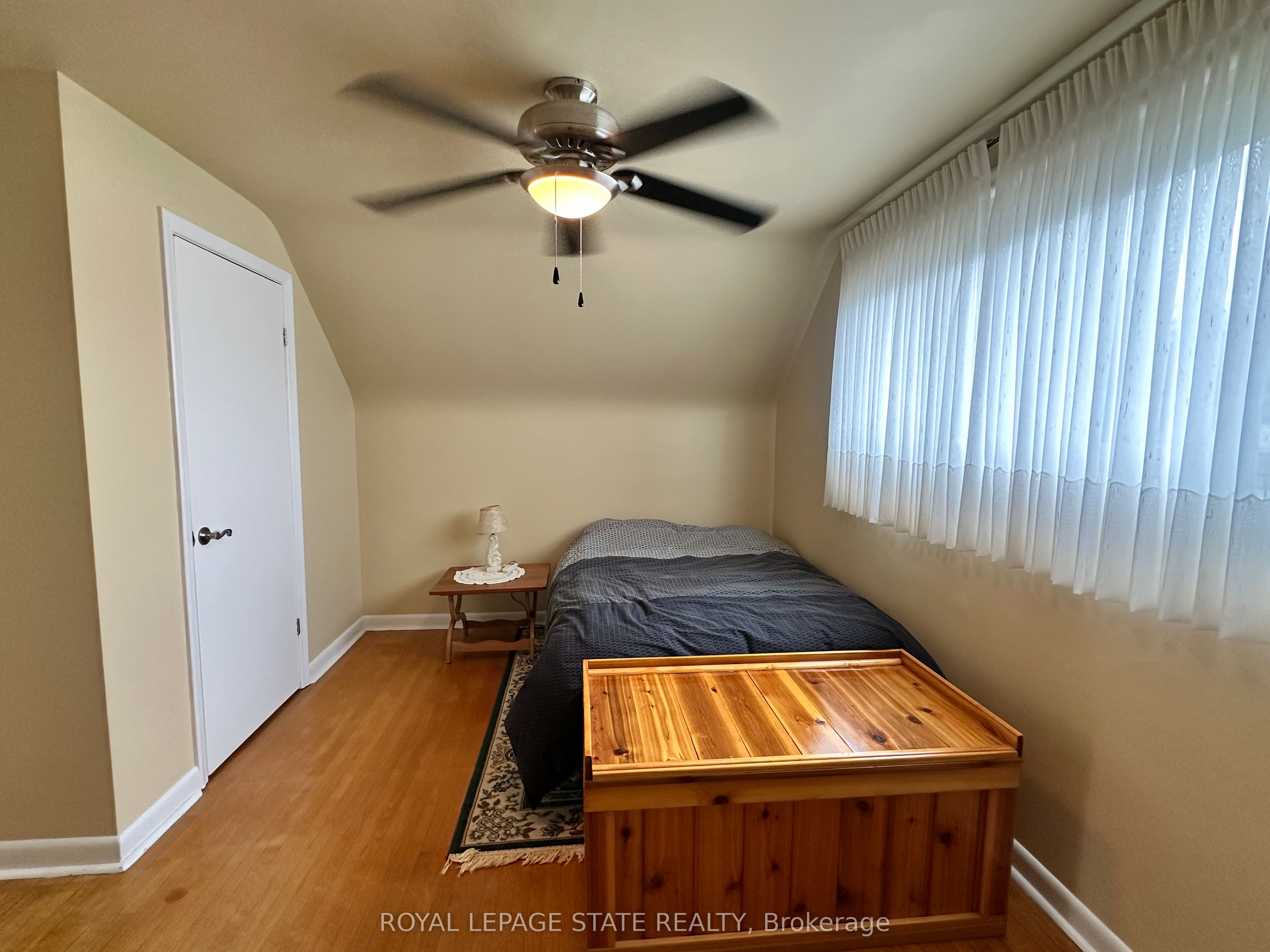 129 Broker Drive Property Photo 25