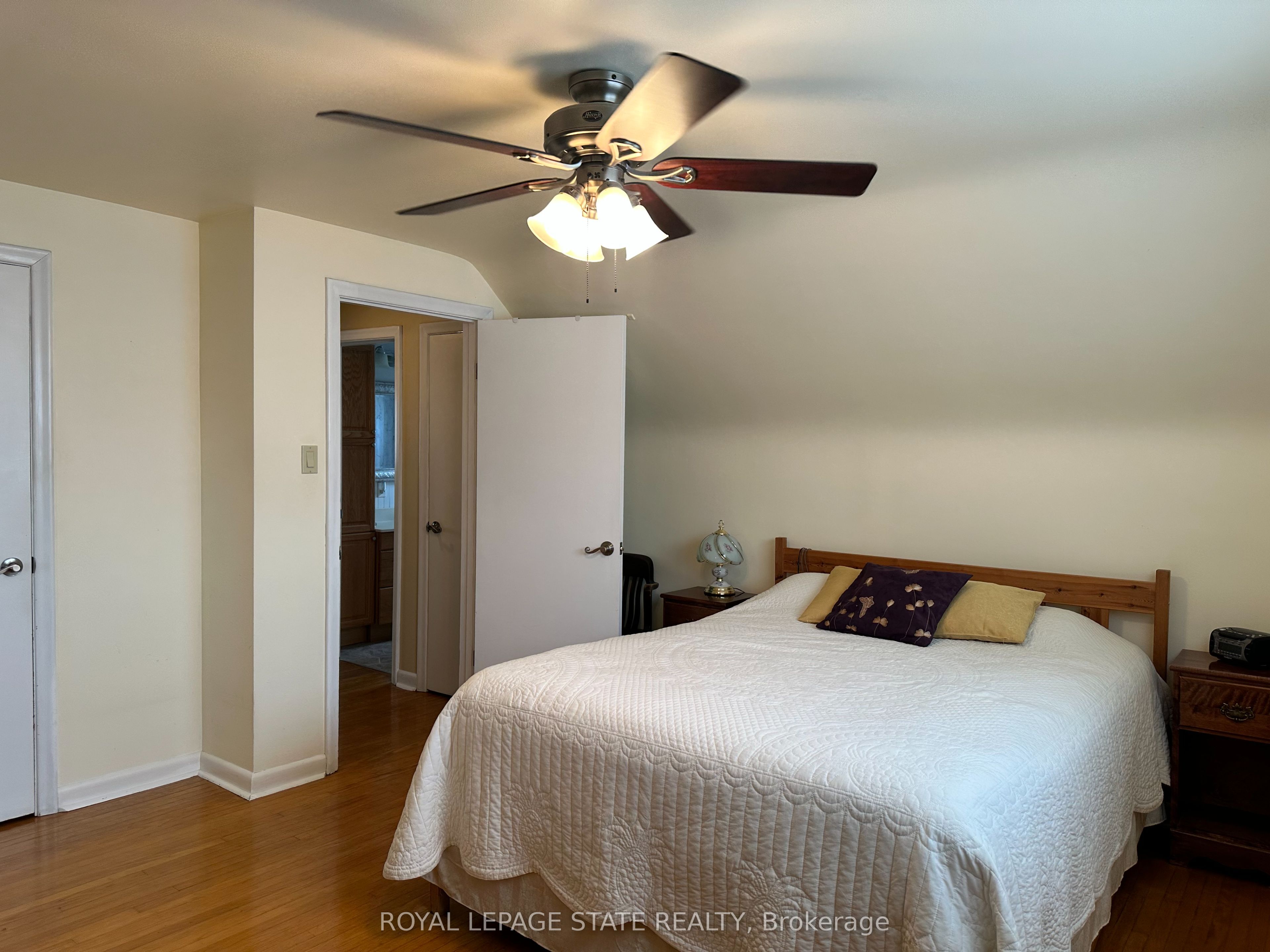 129 Broker Drive Property Photo 26