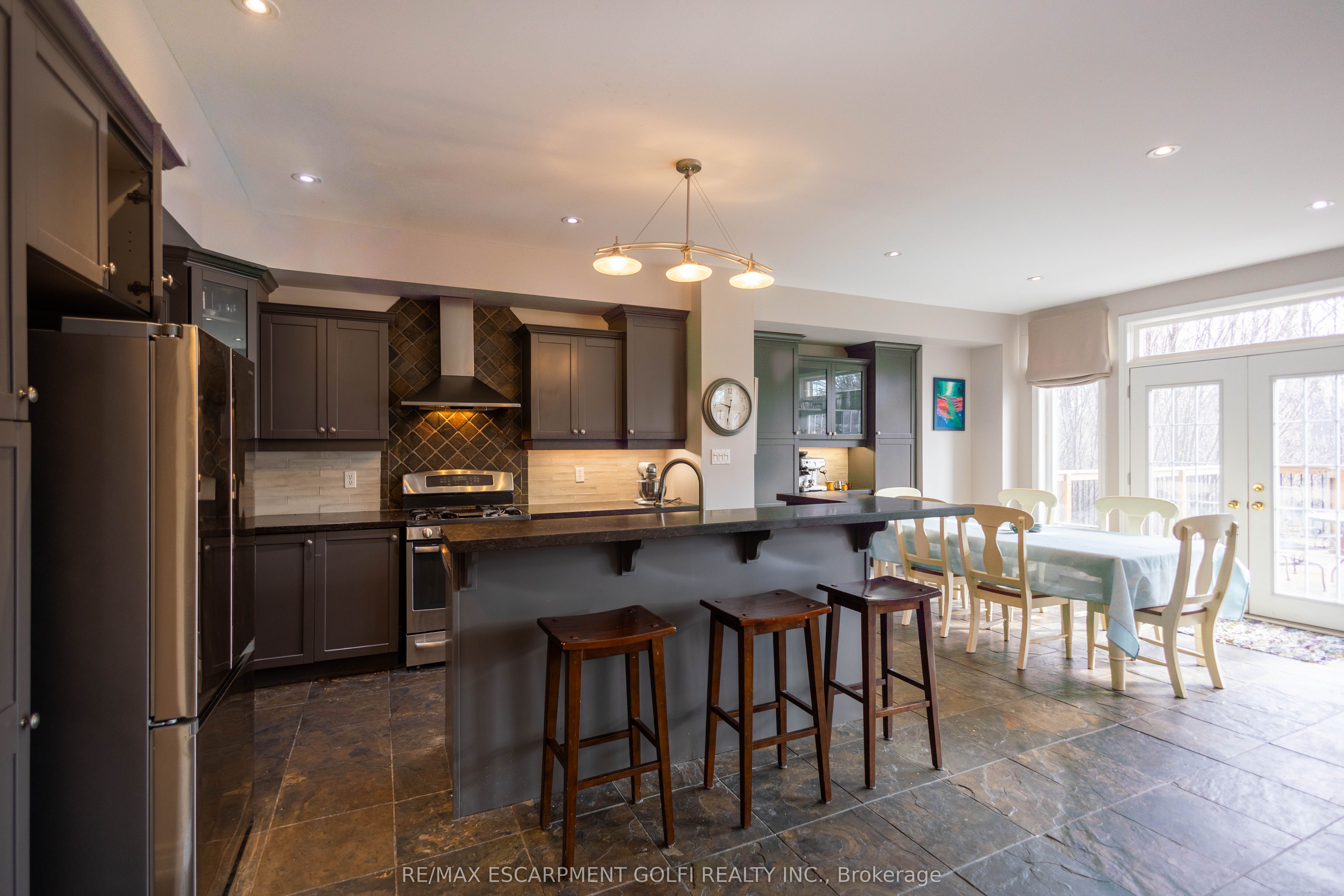 216 Diiorio Circle Property Photo 8