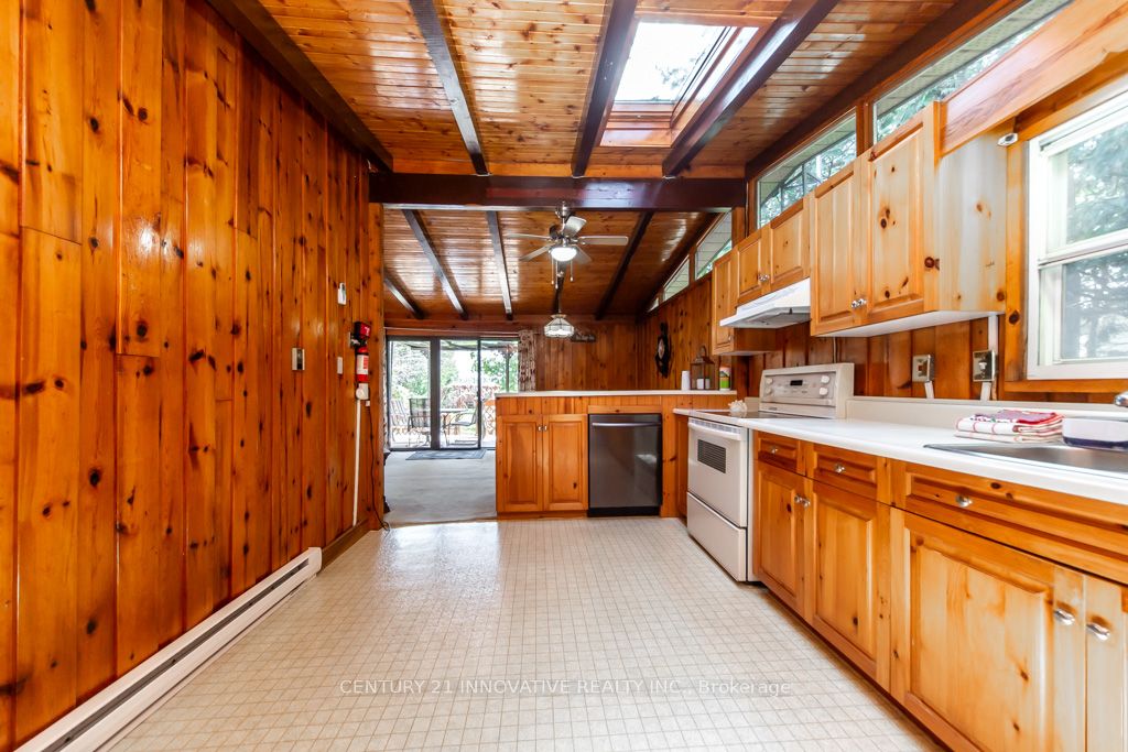 159 Mcguire Beach Road Property Photo 10