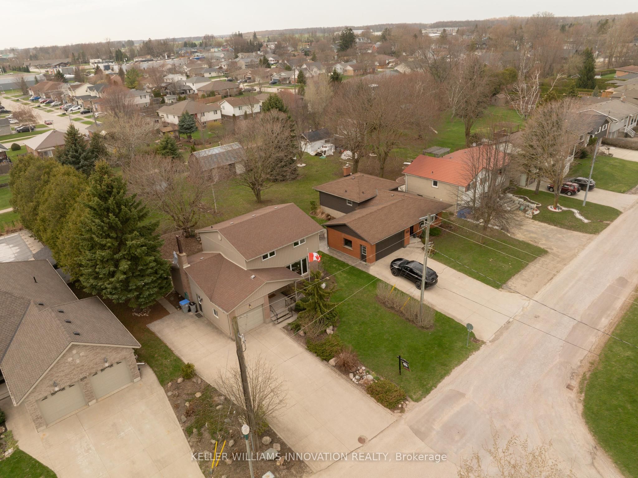 465 Boyne Avenue Property Photo 1