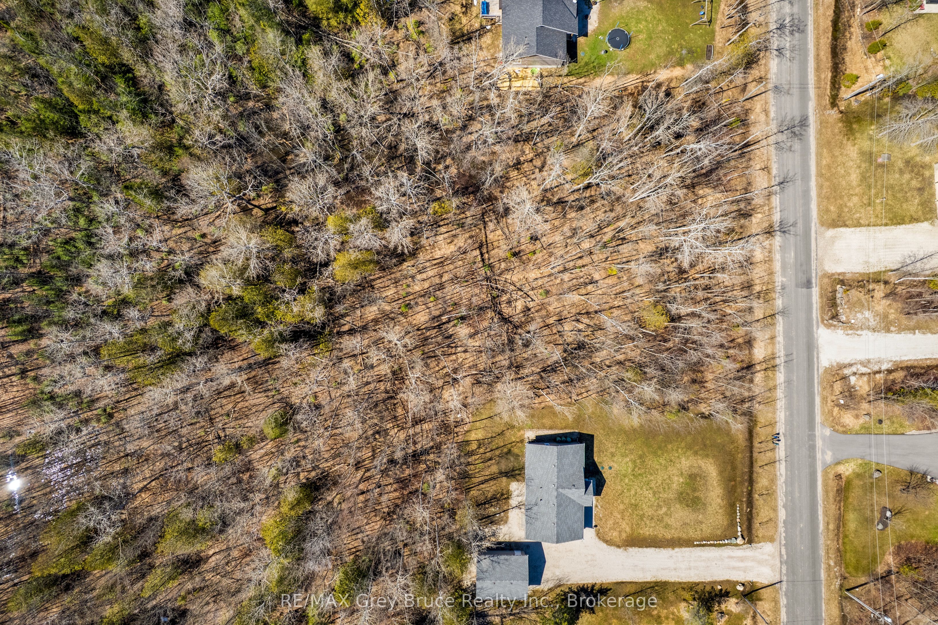 Part 28 Maple Drive Property Photo 18
