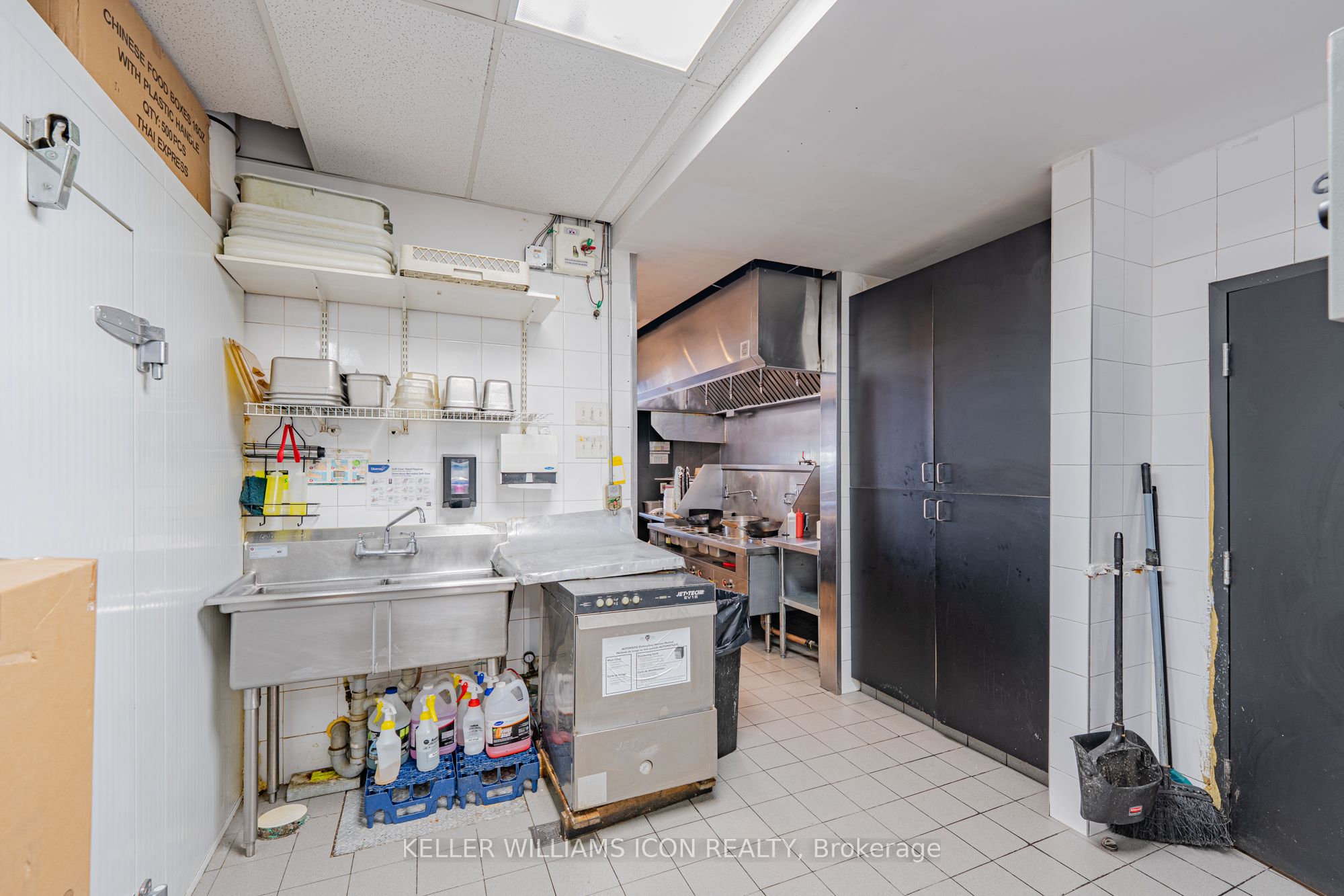1232 Brookdale Avenue E Property Photo 31