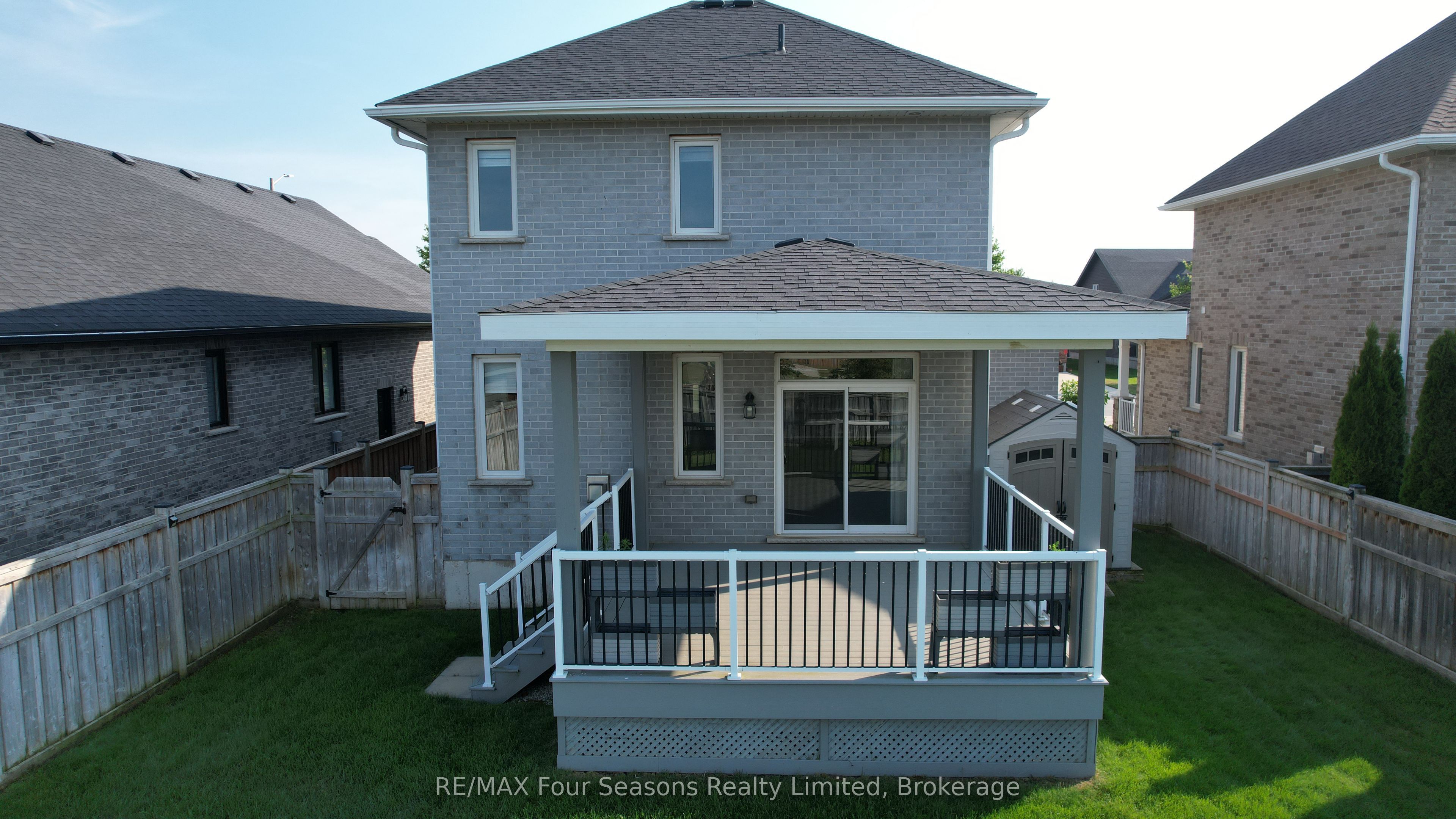 399 Devonshire Road Property Photo 5