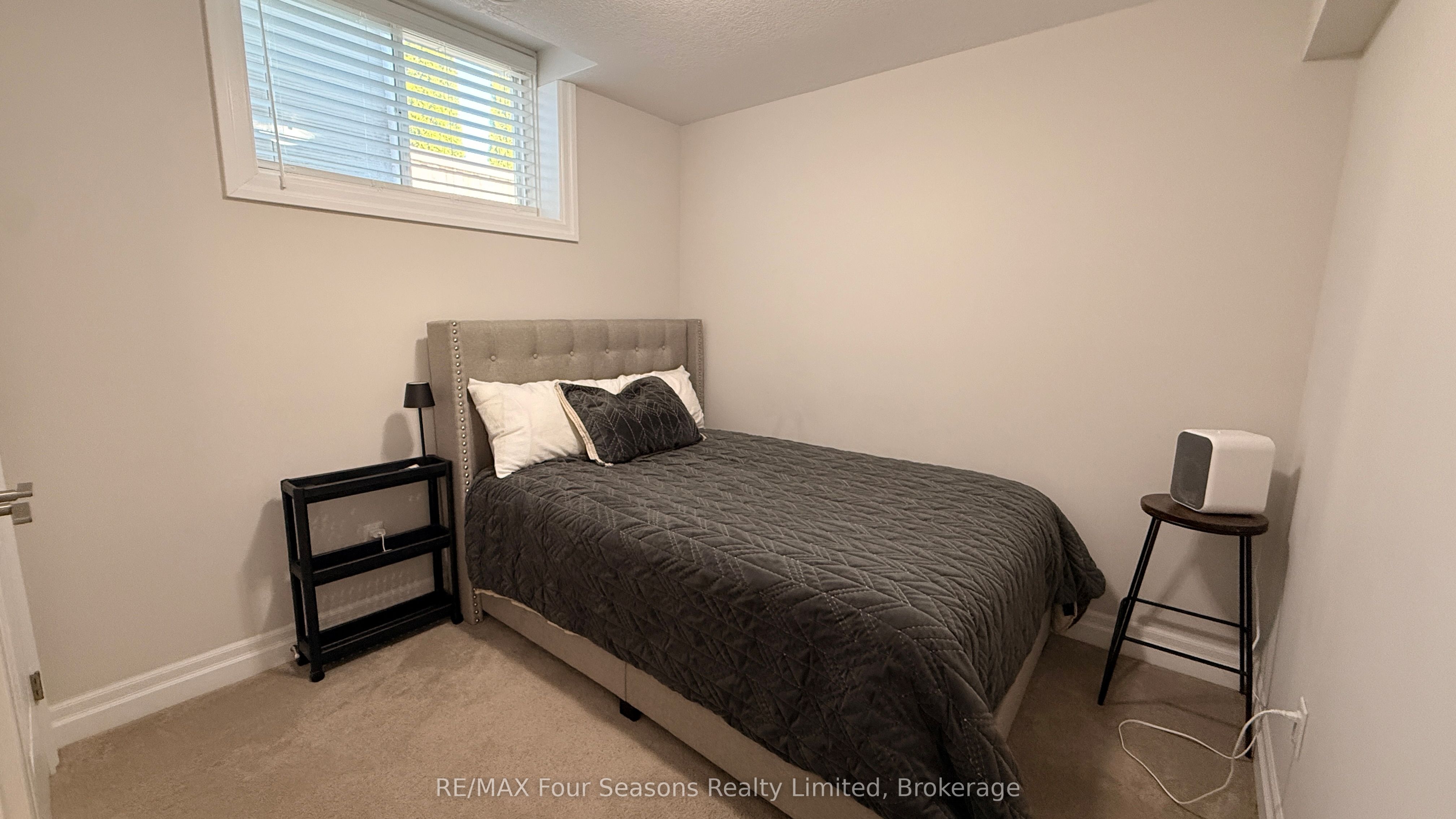 399 Devonshire Road Property Photo 28
