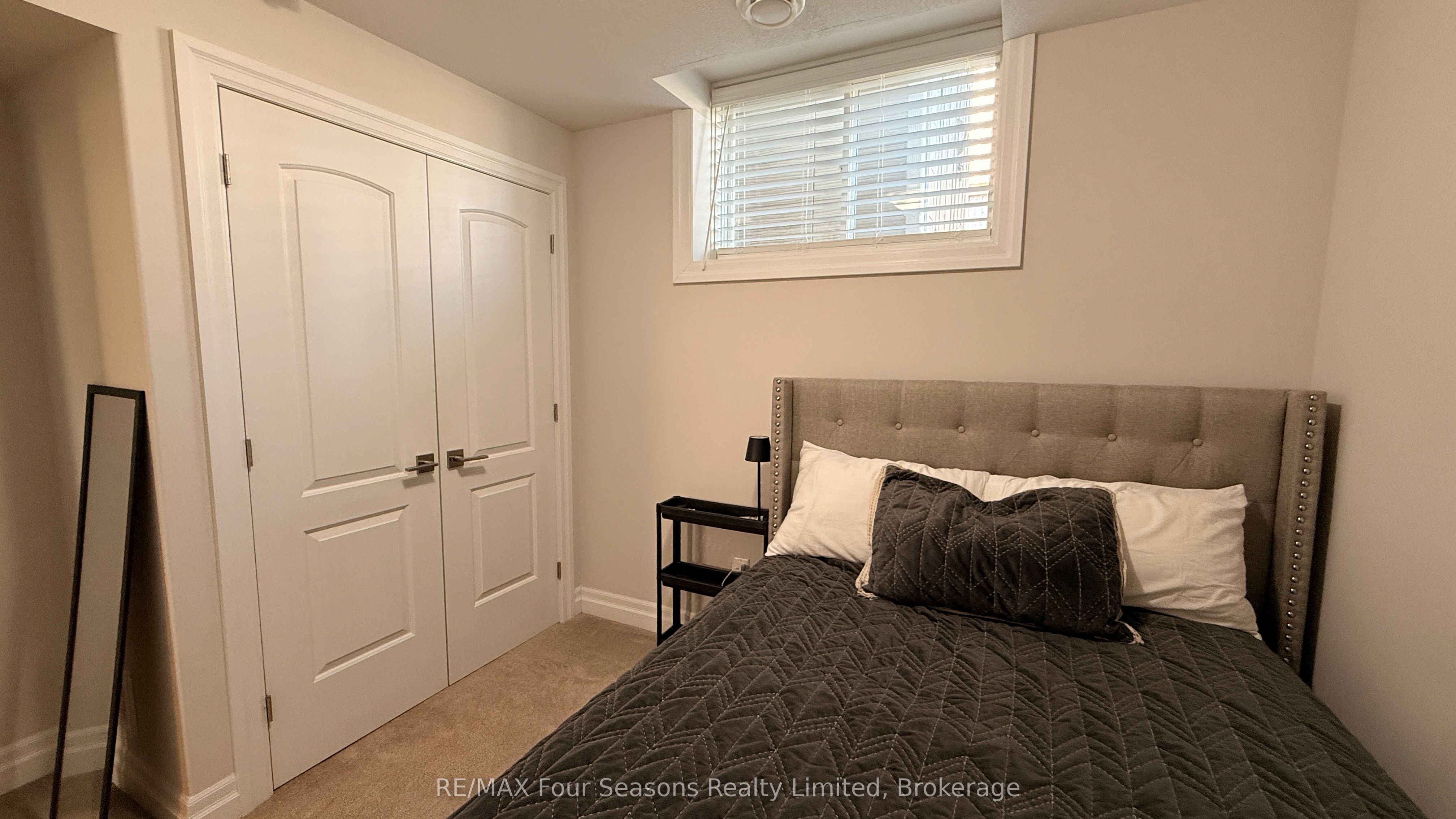 399 Devonshire Road Property Photo 29