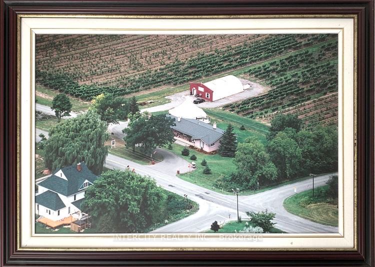 450 Queenston Road Property Photo 22