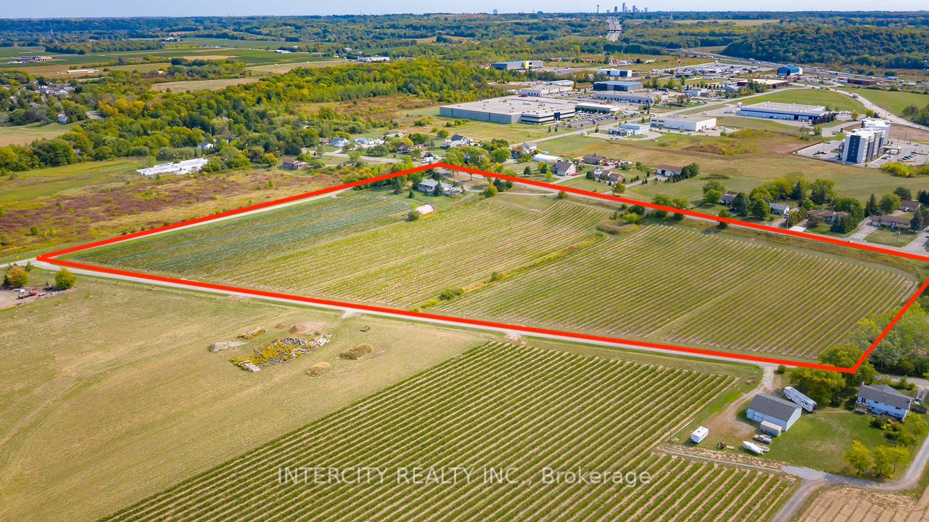 450 Queenston Road Property Photo 24