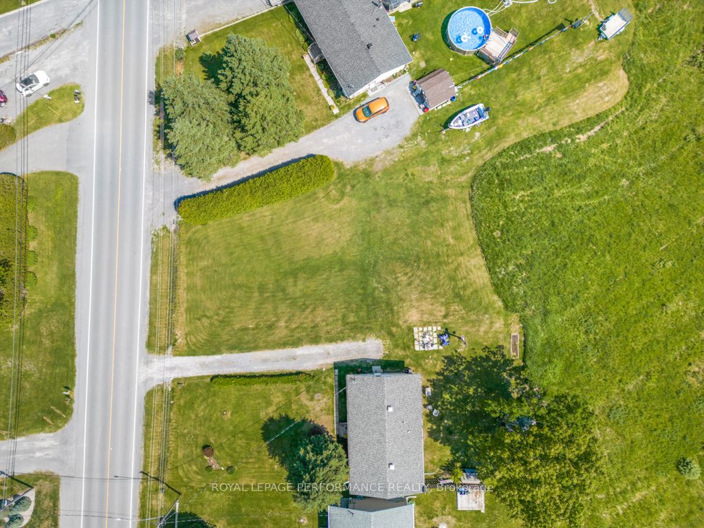 00 Highway 17 Highway Property Photo 15