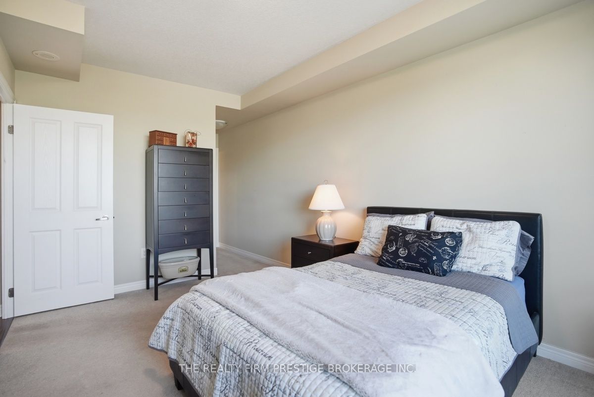 1030 Coronation Drive 207 Property Photo 22