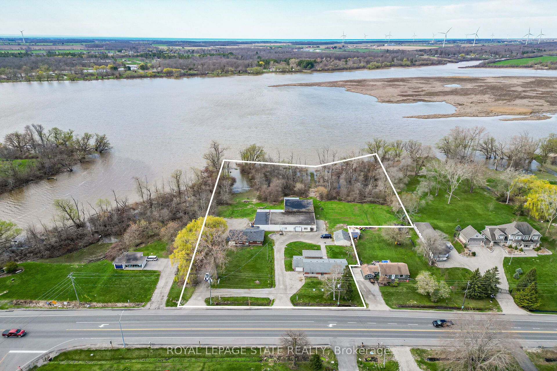 8410-8408 Highway 3 Property Photo 1