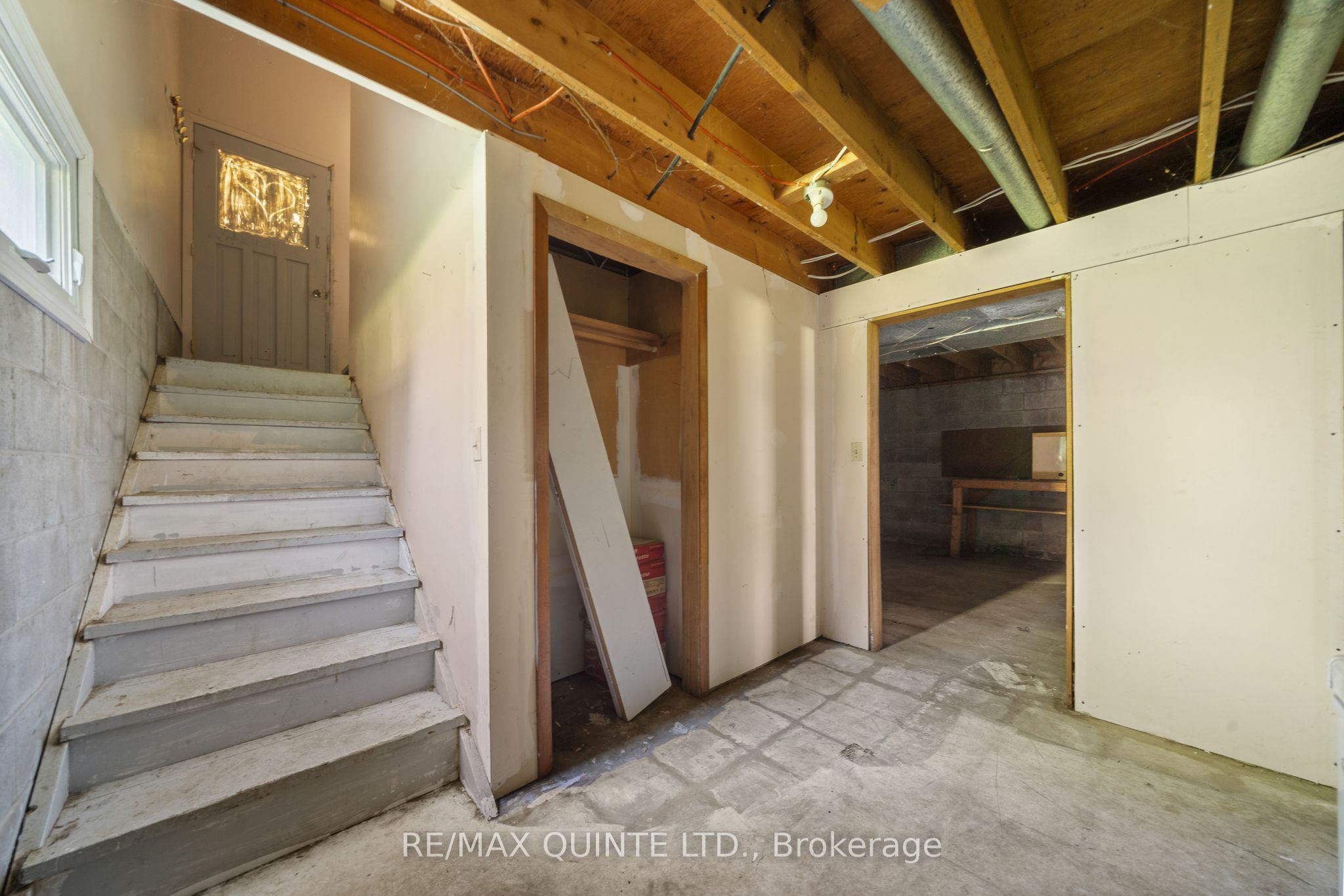 403 Whites Road Property Photo 25