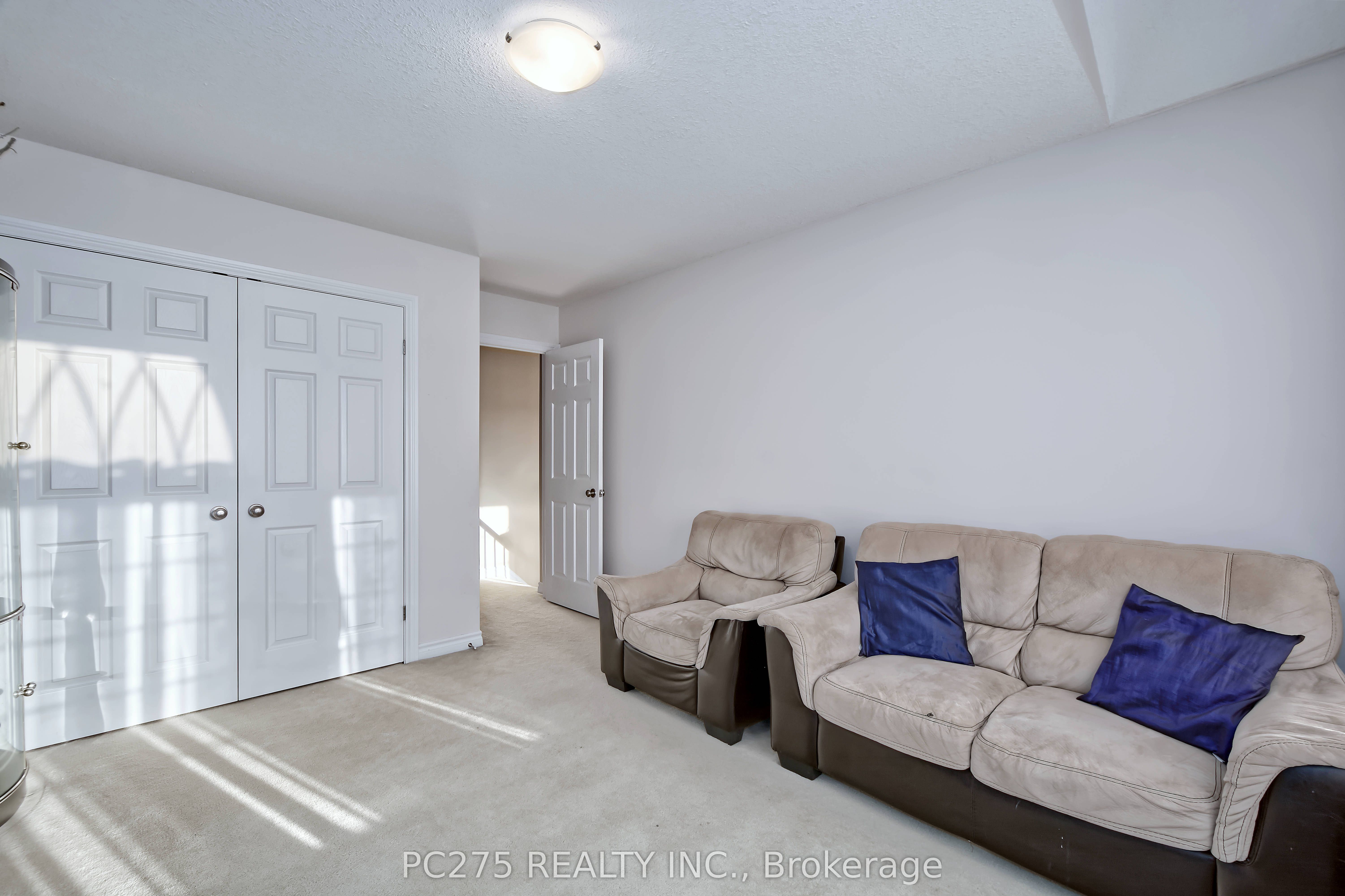 2392 Asima Drive Property Photo 27