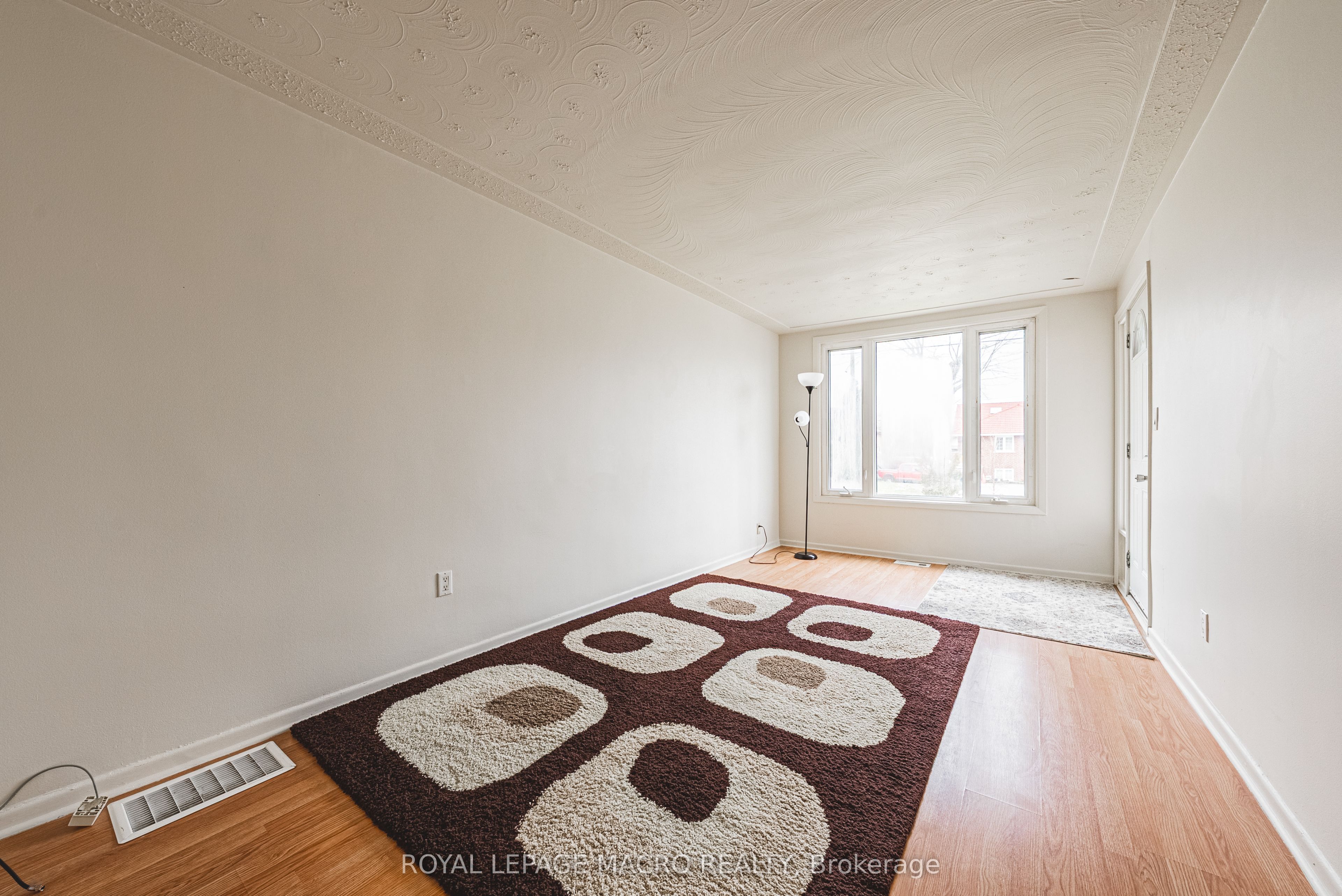 22 Worsley Road Property Photo 11