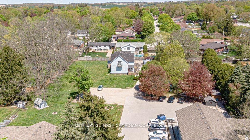 431 Albert Street Property Photo 12