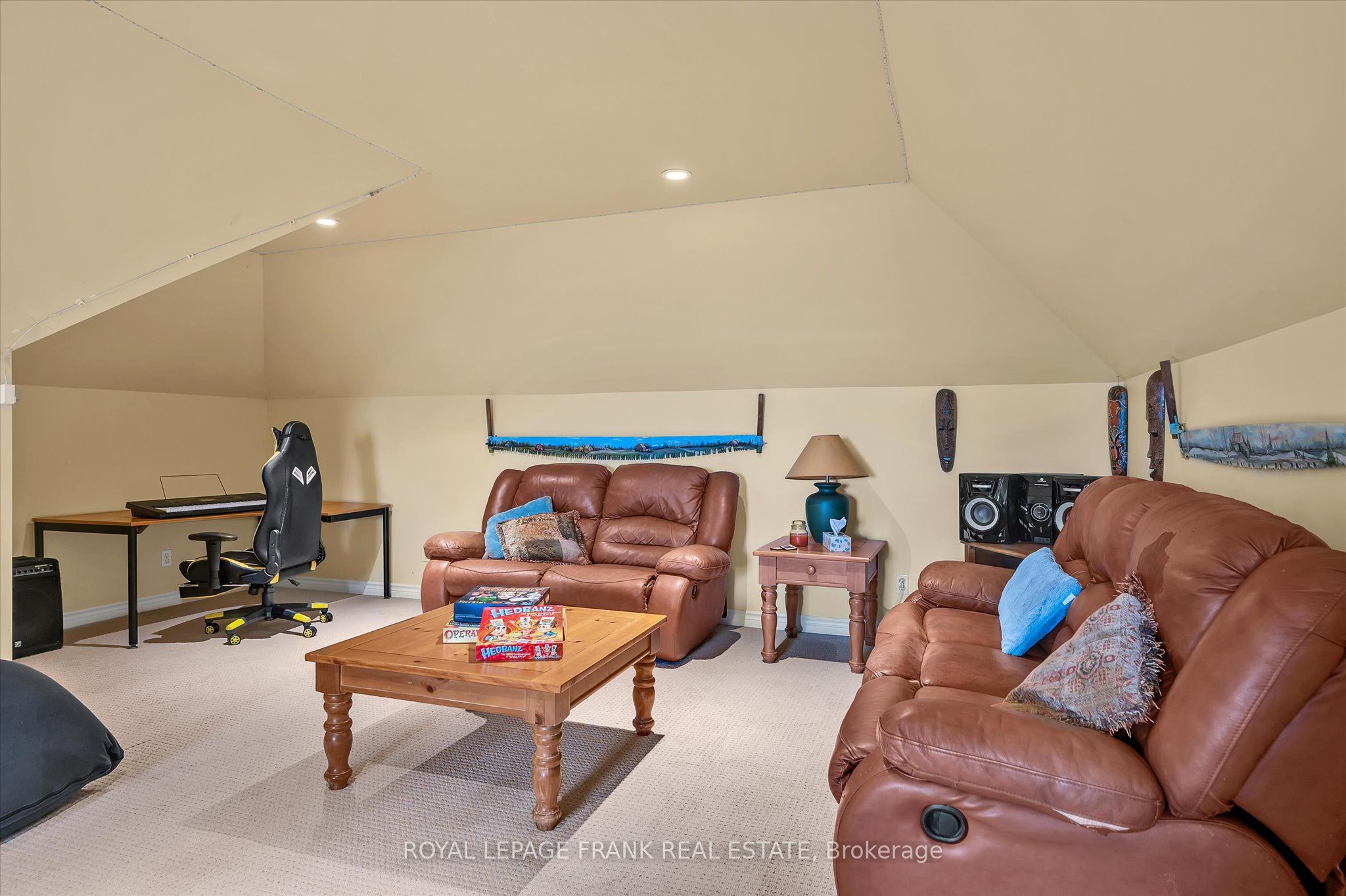 1060 Centre Line Property Photo 32