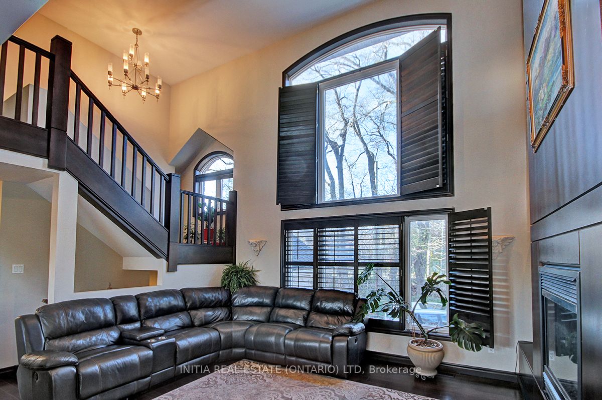 754 Riverside Drive Property Photo 4