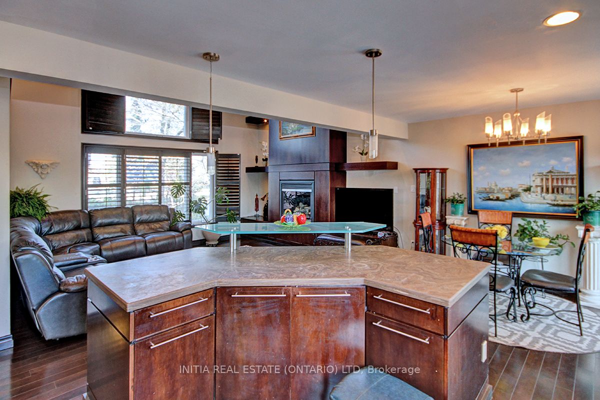 754 Riverside Drive Property Photo 7