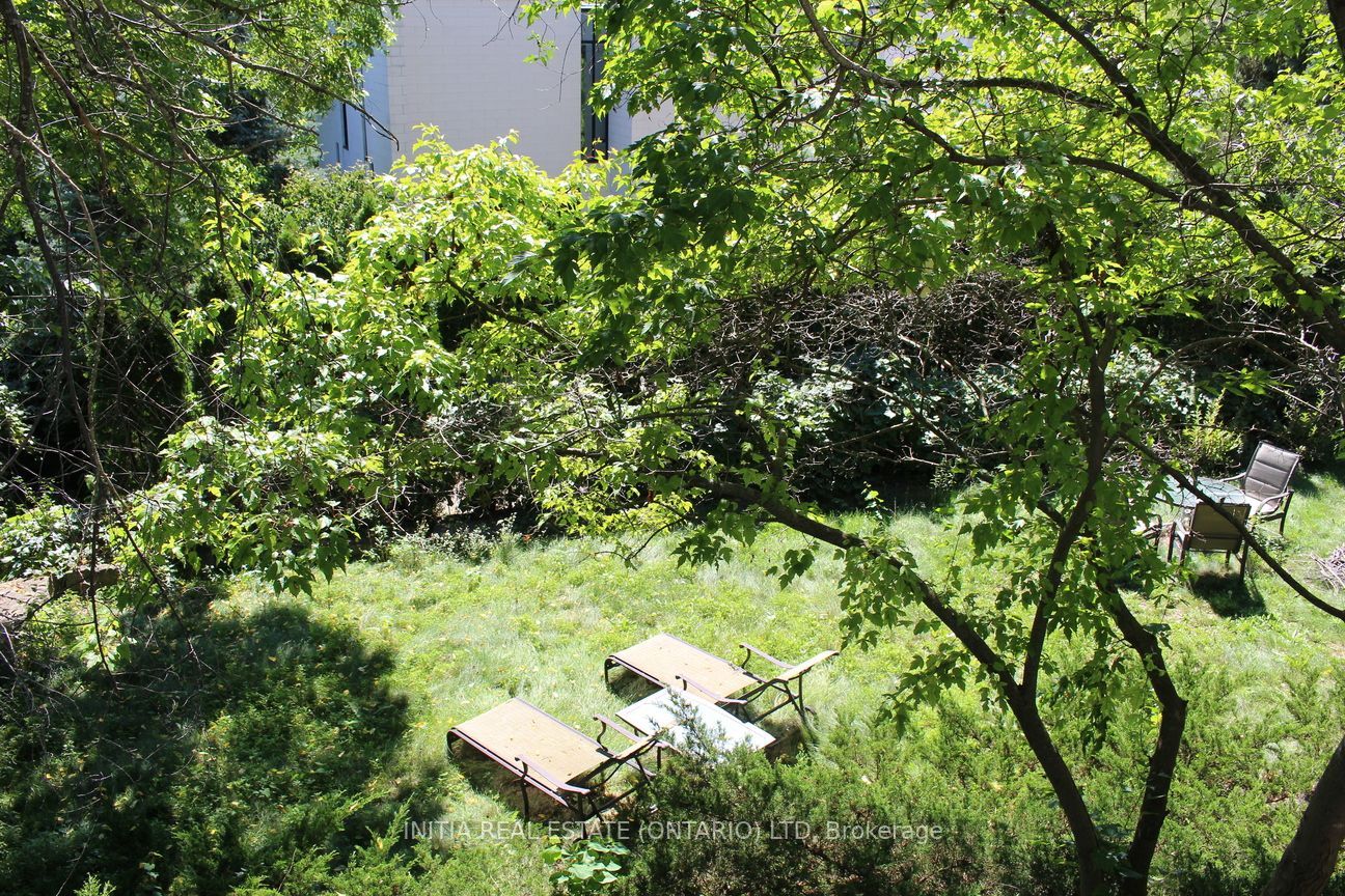754 Riverside Drive Property Photo 32