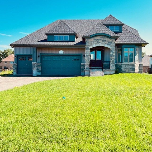 11 Blue Heron Drive Property Photo 1
