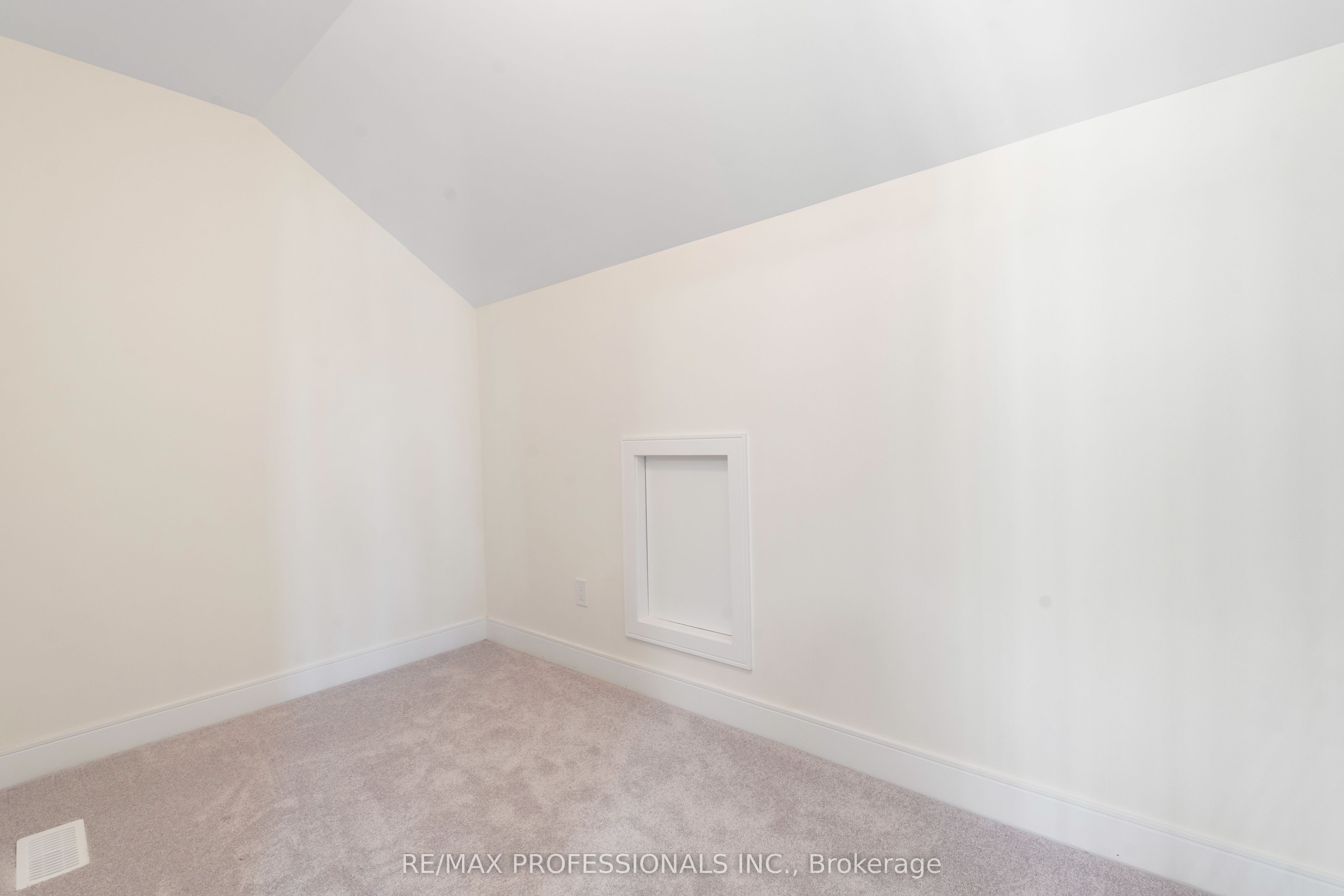 11 Blue Heron Drive Property Photo 32
