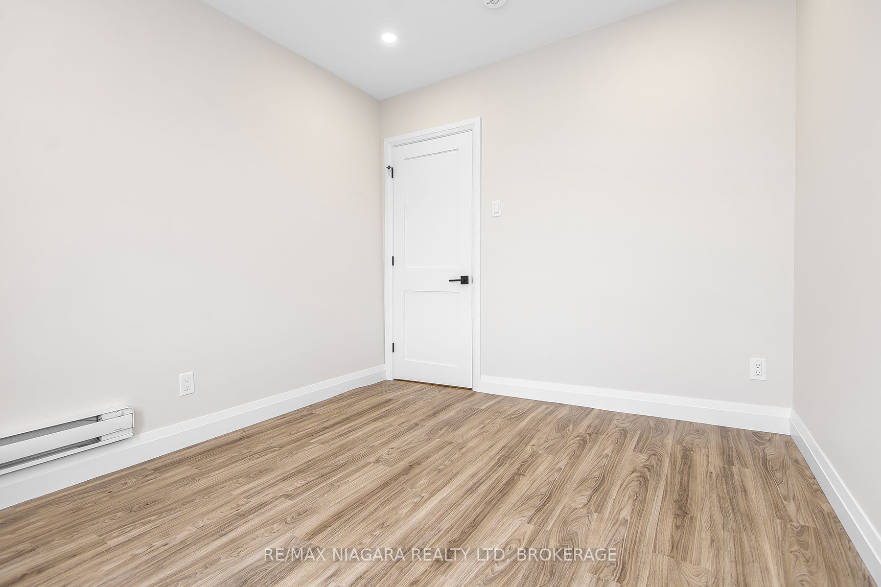 262 West Street Unit 2 Property Photo 13