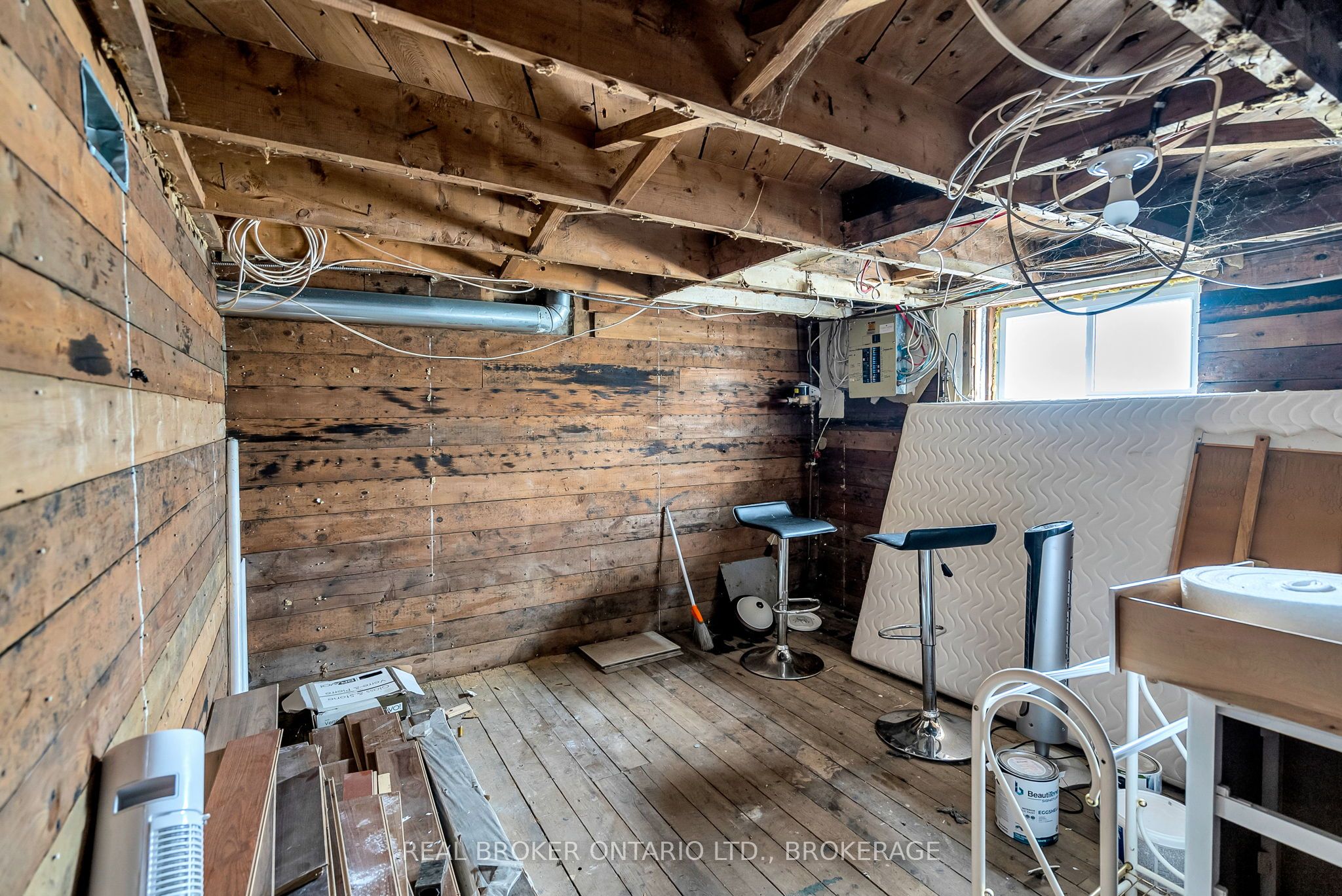 303 Guy Street Property Photo 19