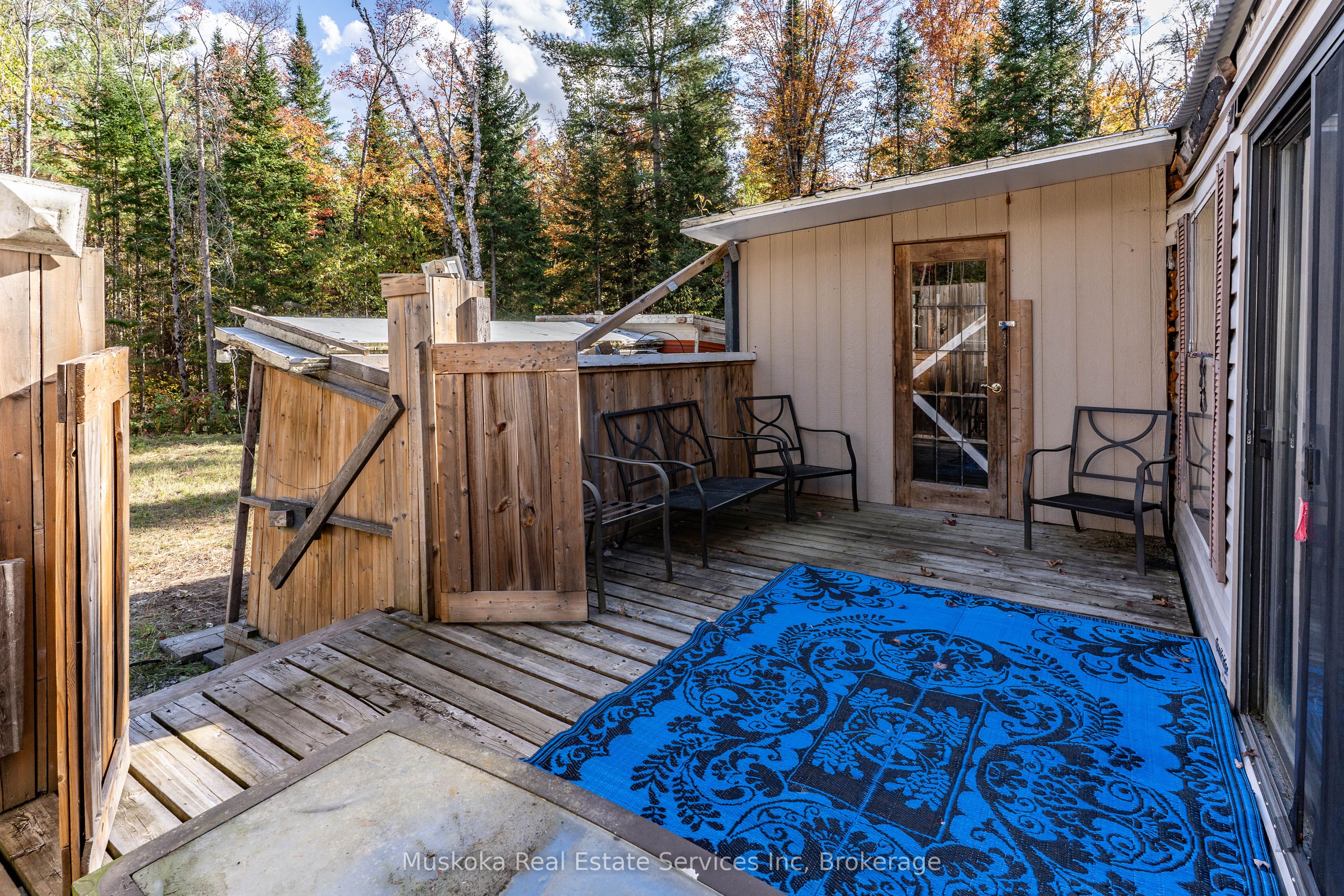 1088 Merkley Road Property Photo 9